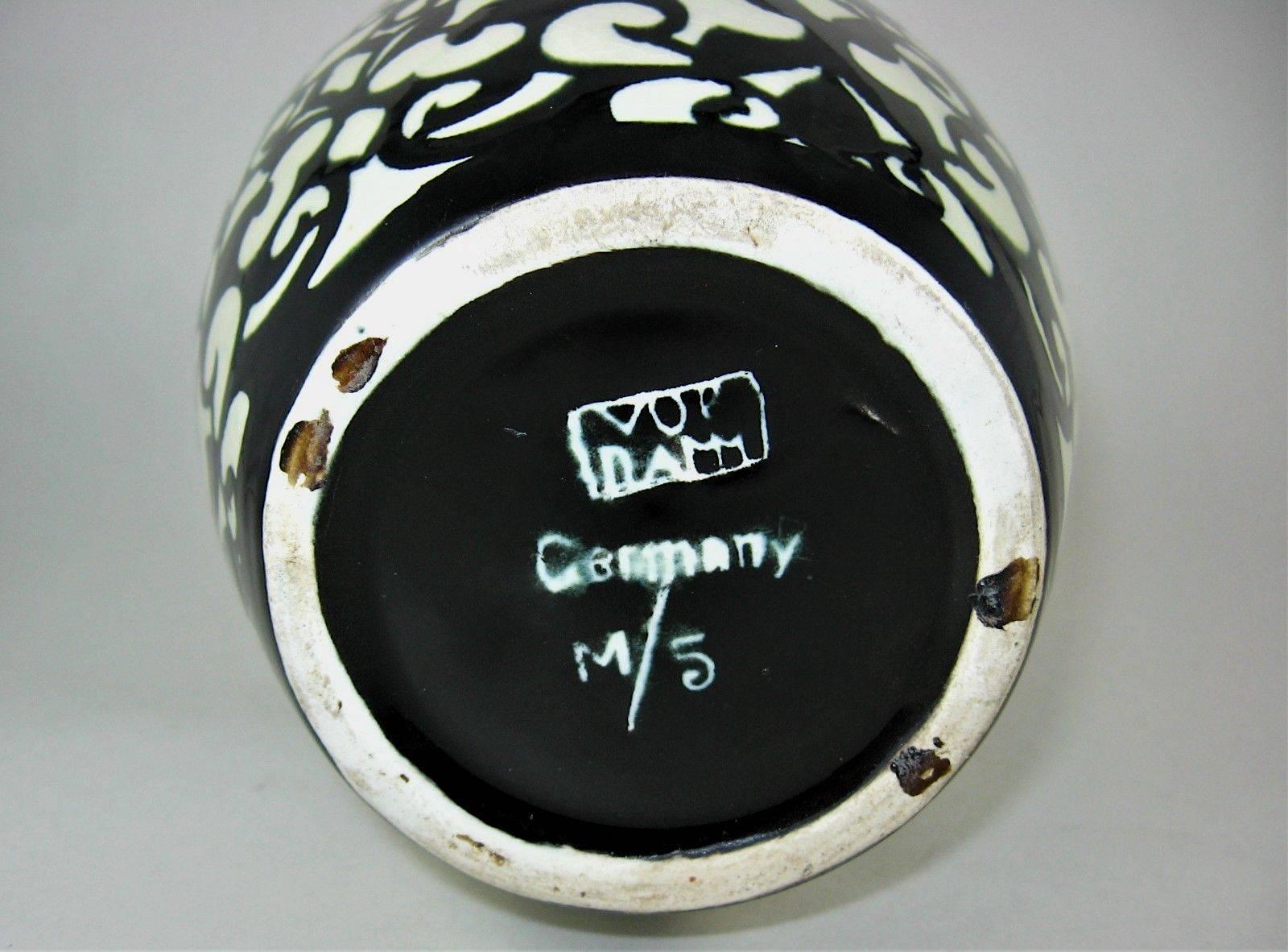 Velten Vordamm Bauhaus Ära Art Deco Vase von Walther Stock (20. Jahrhundert)