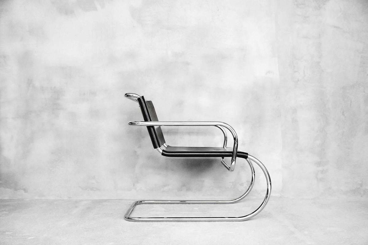 Mid-20th Century German Bauhaus Leather Chair by Franco Albini for Tecta, 1933 For Sale