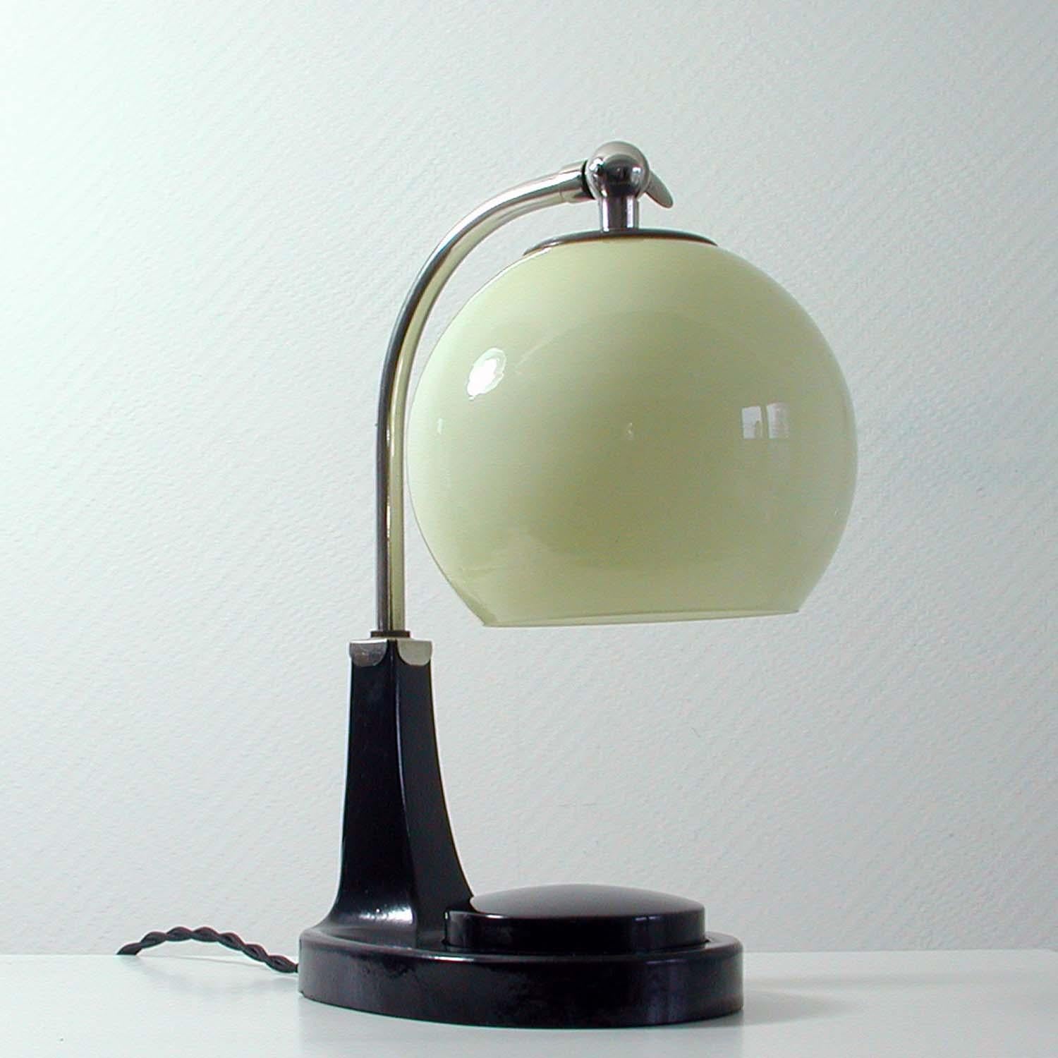 marianne brandt lamp