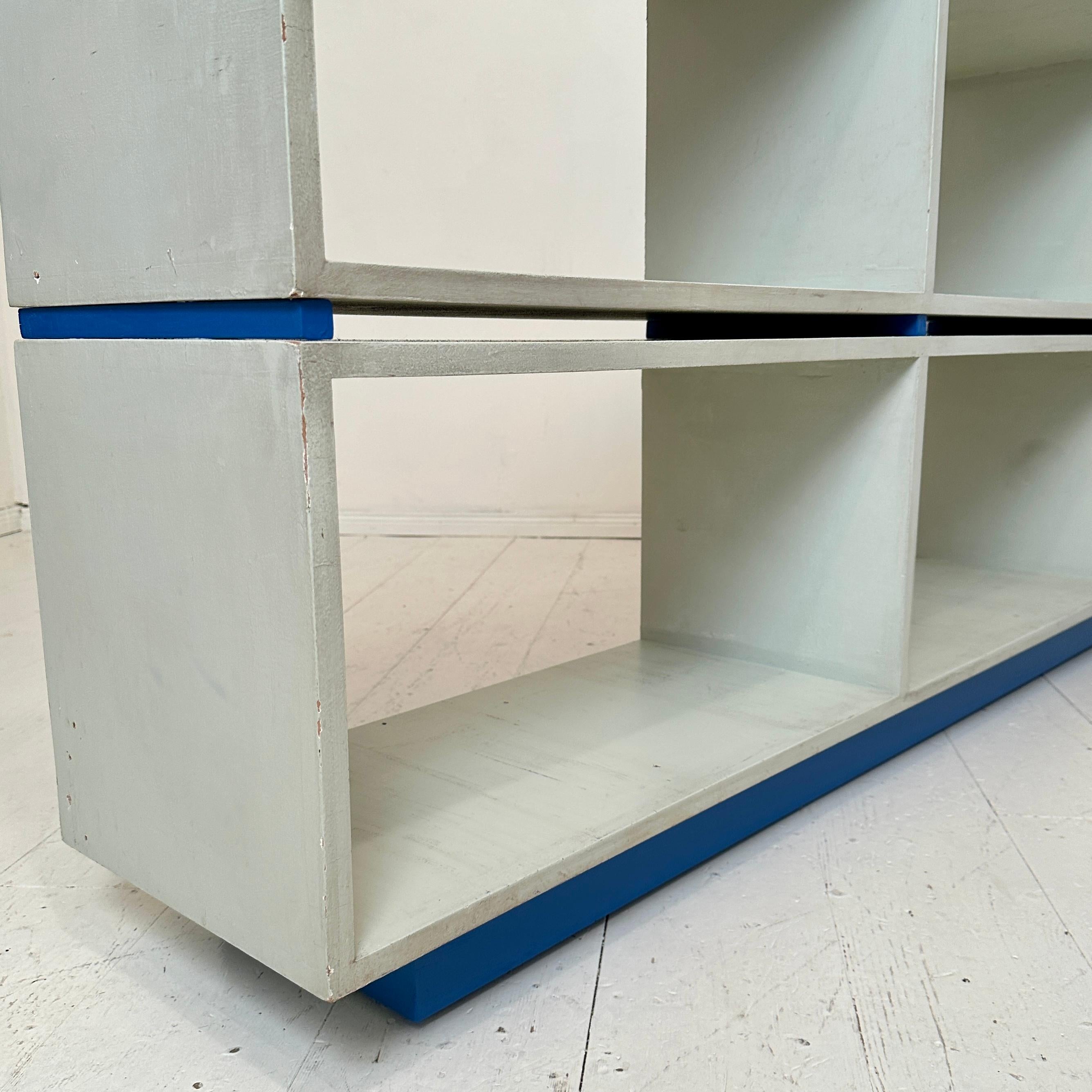 Deutsches Bauhaus-Sideboard / Regal in Mintgrün-Grau, blau lackiertes Kiefernholz, 1950 7