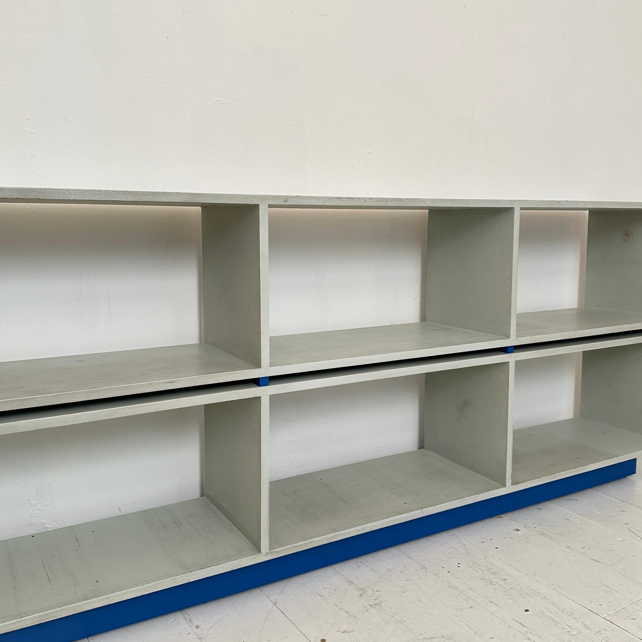 Deutsches Bauhaus-Sideboard / Regal in Mintgrün-Grau, blau lackiertes Kiefernholz, 1950 1