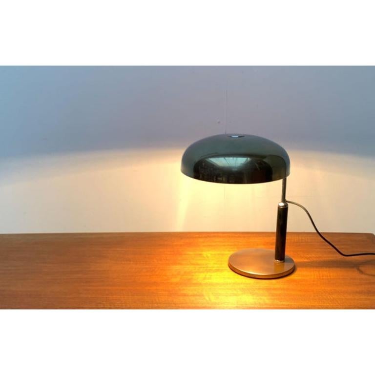 Lampe de table pivotante du Bauhaus allemand Hala, années 1930 Excellent état - En vente à Hamburg, DE