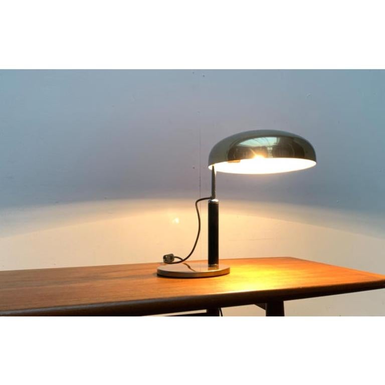 20ième siècle Lampe de table pivotante du Bauhaus allemand Hala, années 1930 en vente