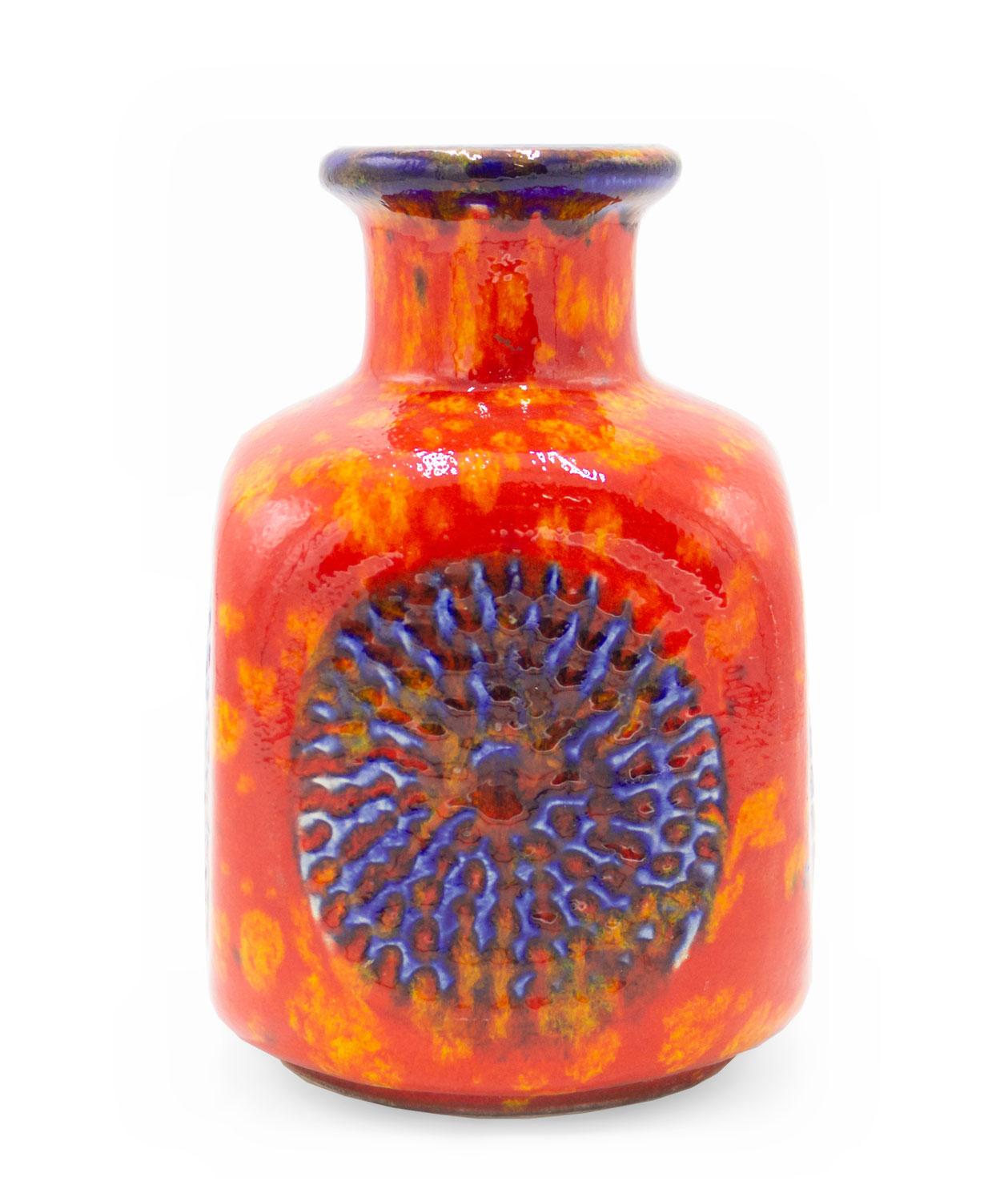 Vaso in ceramica arancione 