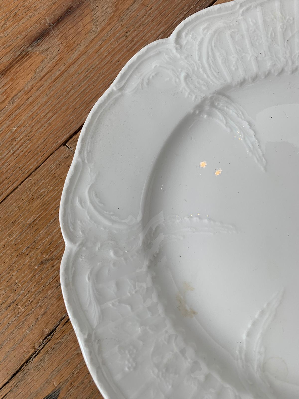German Berlin Royal Vienna Style White Porcelain Plate by KPM Neuosier For Sale 4