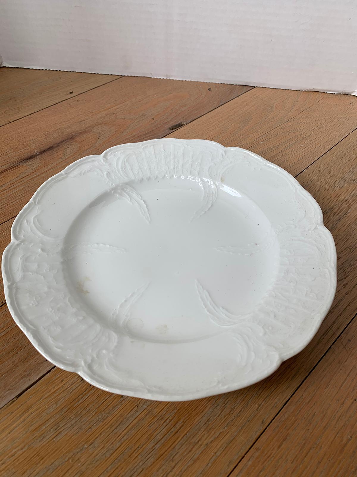 German Berlin Royal Vienna Style White Porcelain Plate by KPM Neuosier In Good Condition For Sale In Atlanta, GA