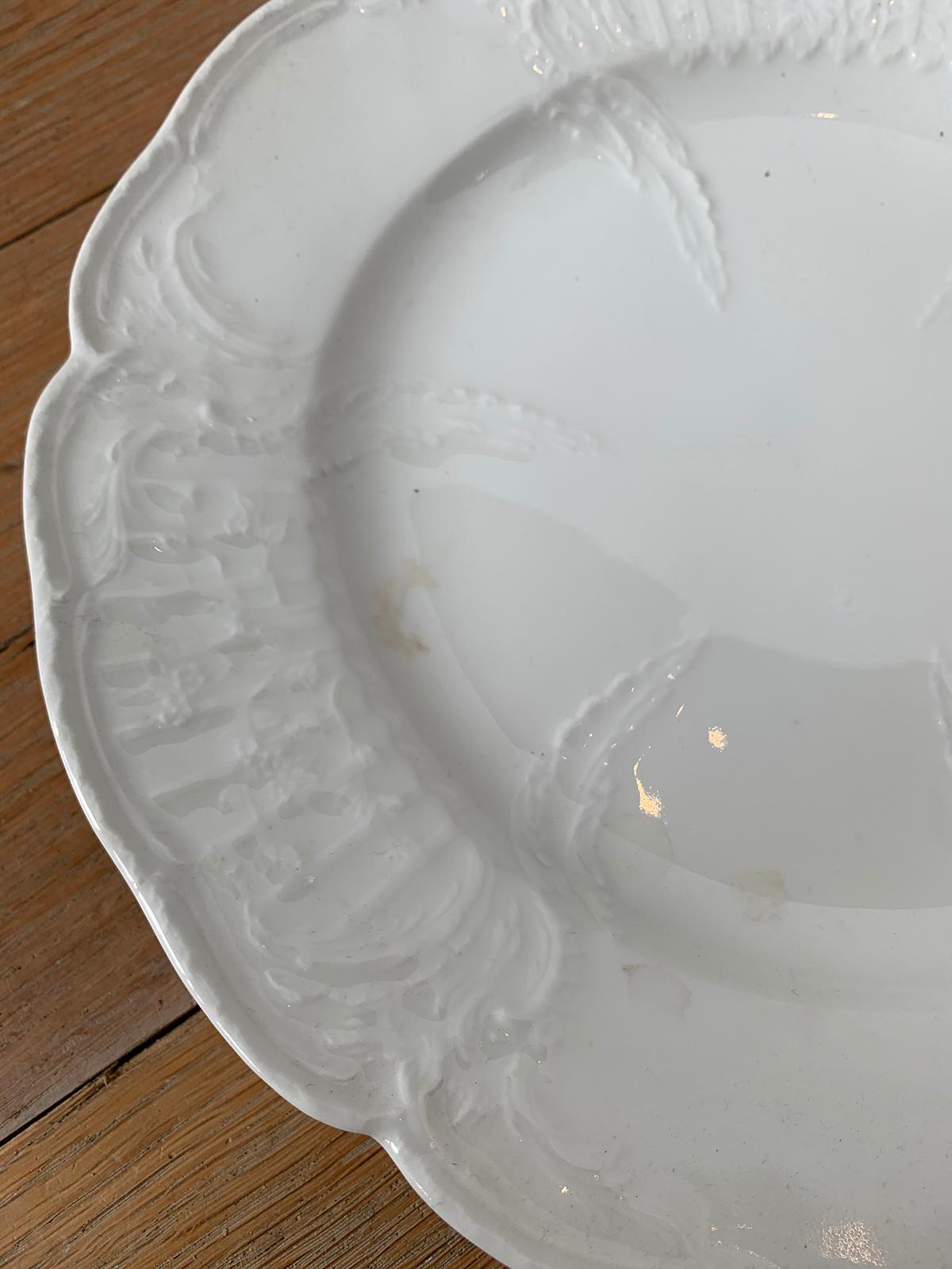 German Berlin Royal Vienna Style White Porcelain Plate by KPM Neuosier For Sale 1