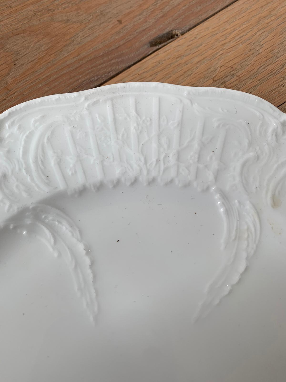 German Berlin Royal Vienna Style White Porcelain Plate by KPM Neuosier For Sale 2