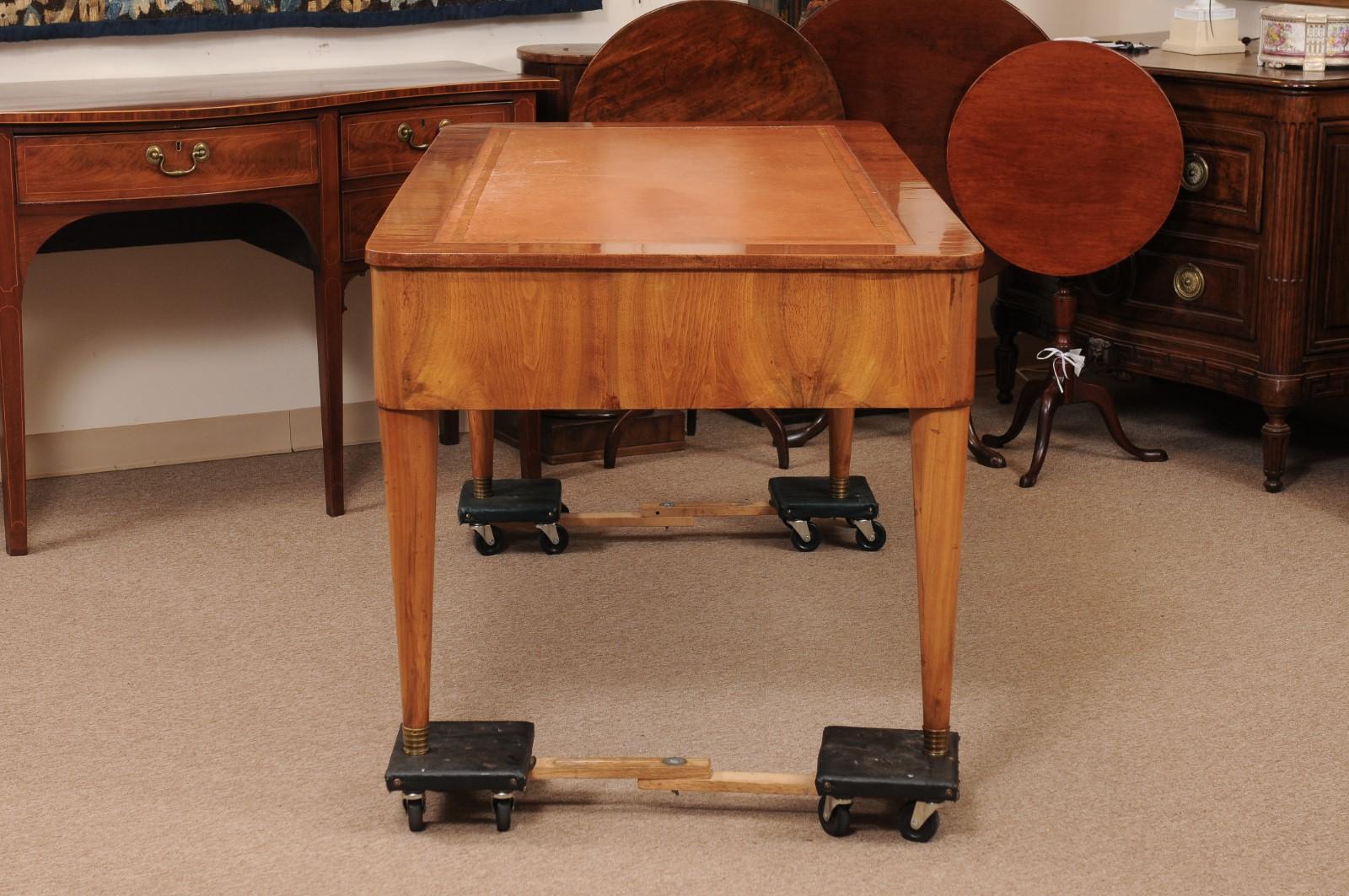 German Biedermeier Art Deco Walnut Bureau Plat Writing Desk 7