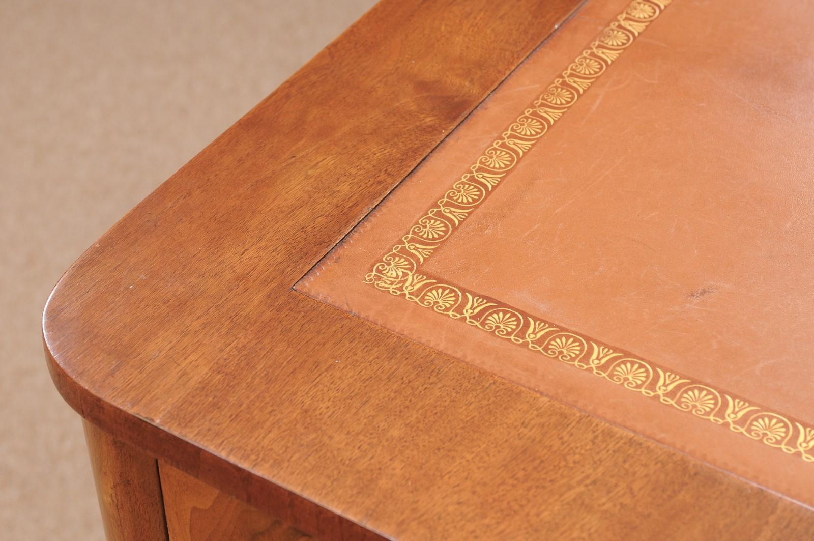 German Biedermeier Art Deco Walnut Bureau Plat Writing Desk 2