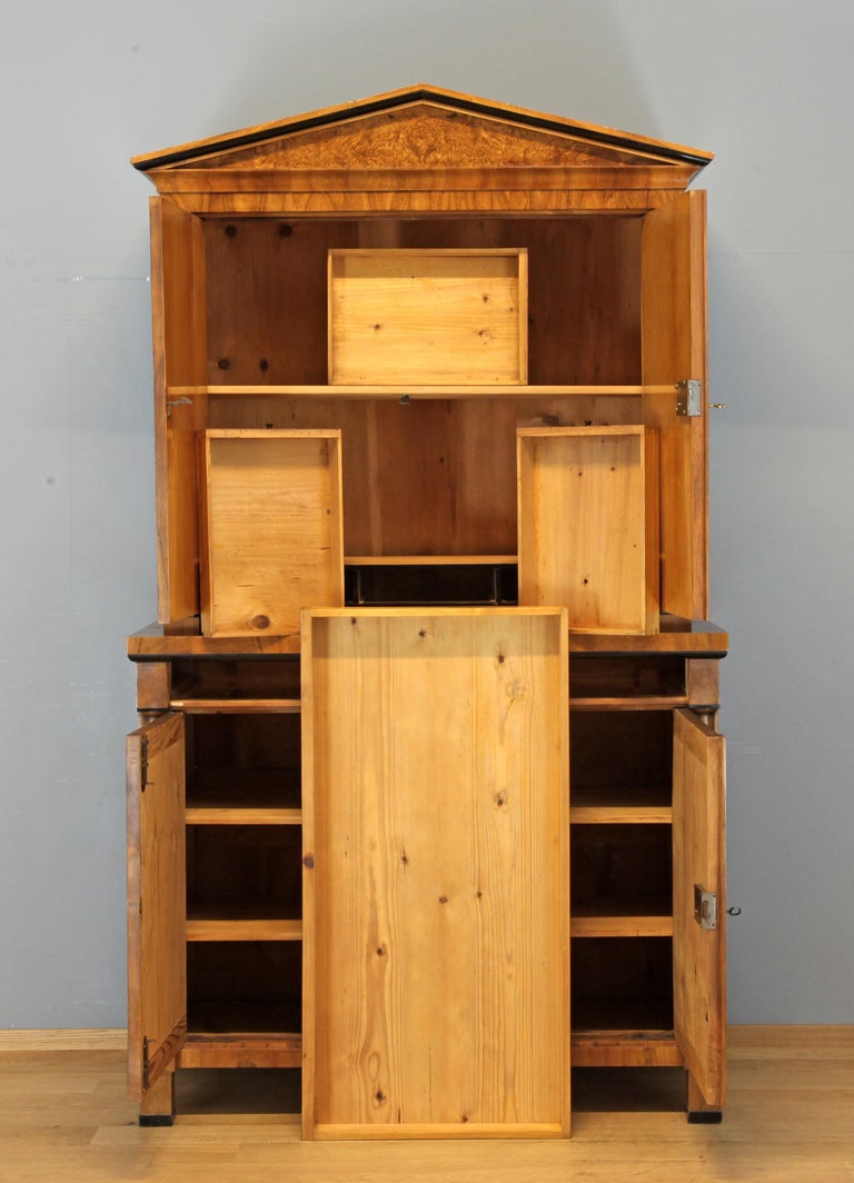 German Biedermeier Chest of Drawers with Top and Columns from 1820 For