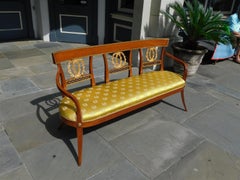 Biedermeier tedesco in legno satinato con corone di fogliame dorate e sedile in seta, C. 1815