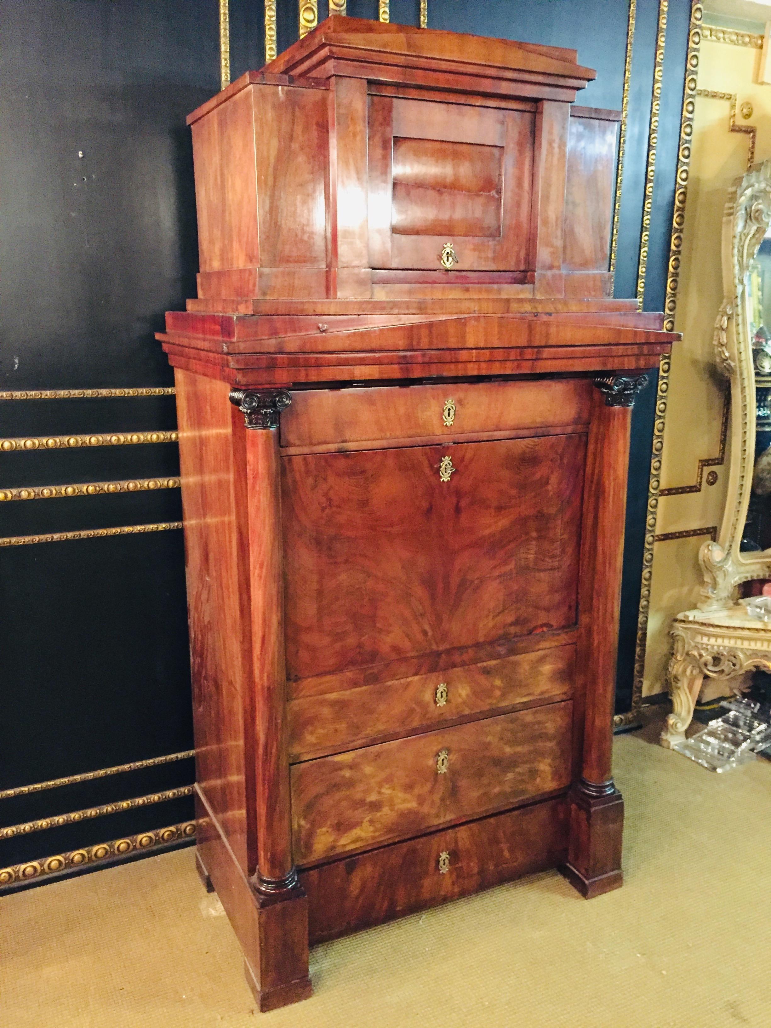 German Biedermeier Secretary circa 1820 Mahogany 9