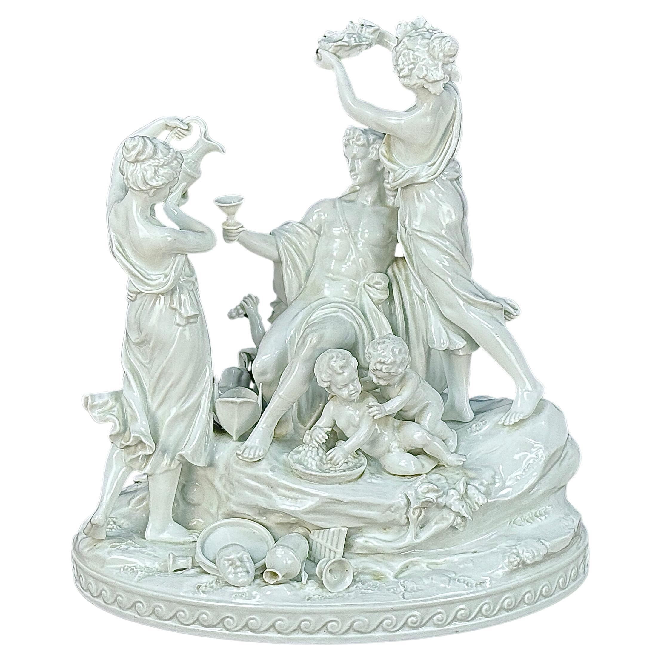 Escultura de porcelana bizcochada alemana "Triunfo de Baco