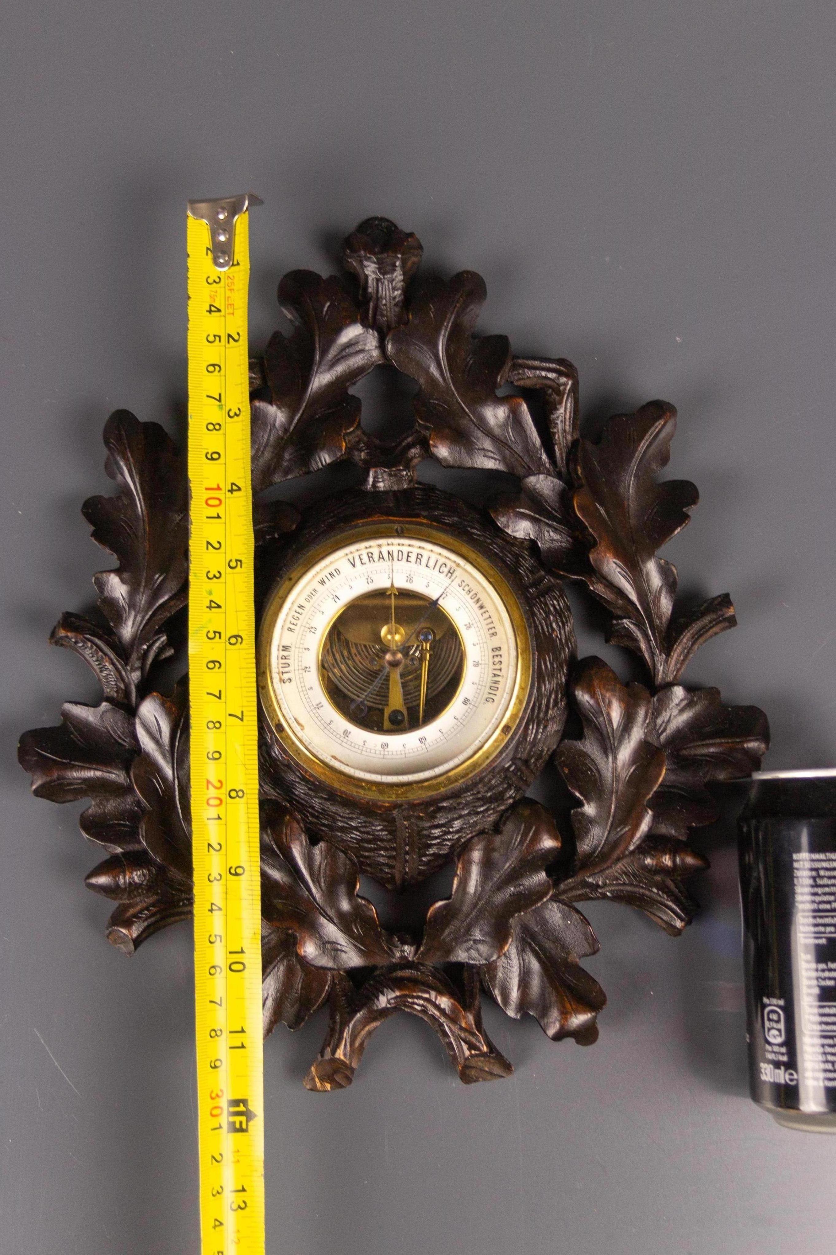Antikes deutsches Barometer mit handgeschnitzten Eichenholzblättern und Eichenholzblättern, 1920er Jahre im Angebot 6