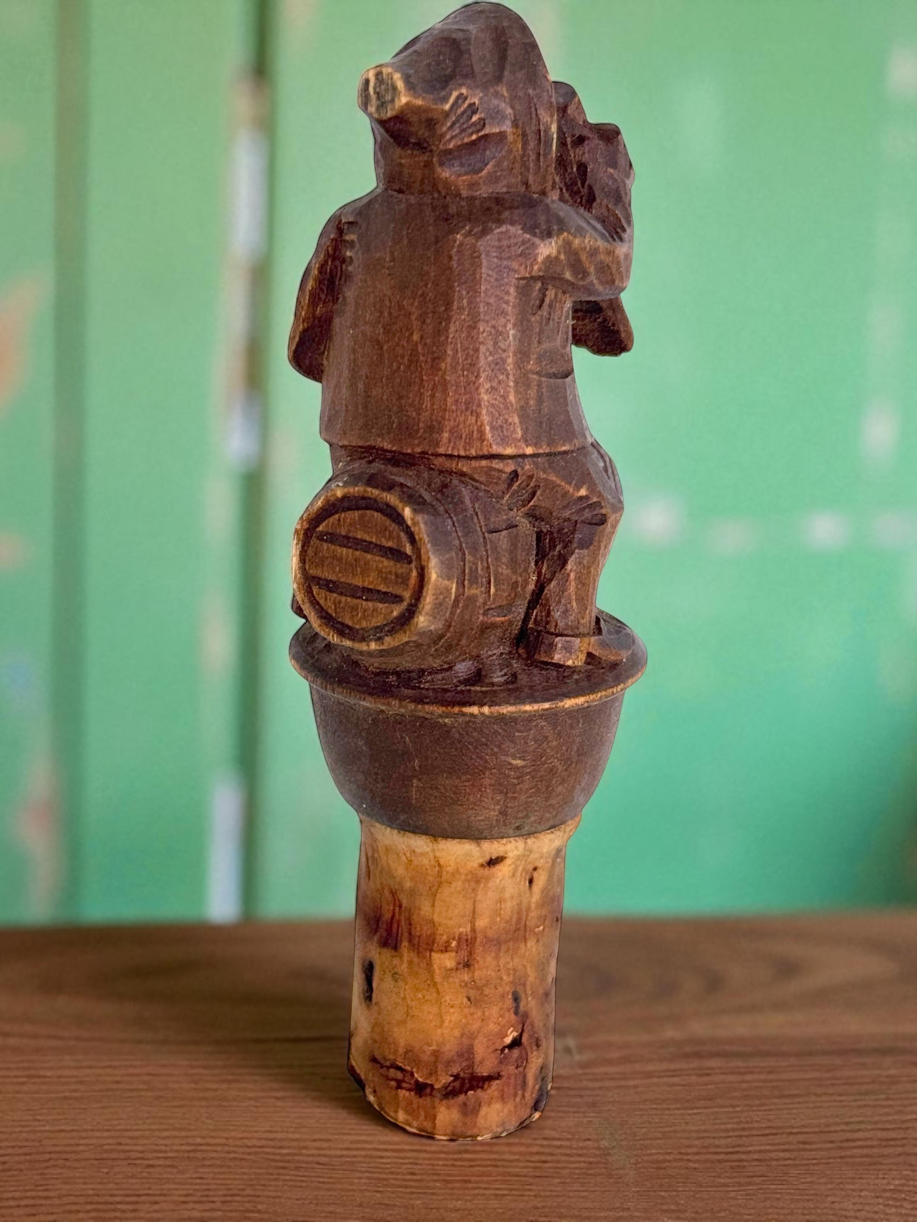German Black Forest Wood Carved Figural Gnome Cork Bottle Stopper, 1910s For Sale 6