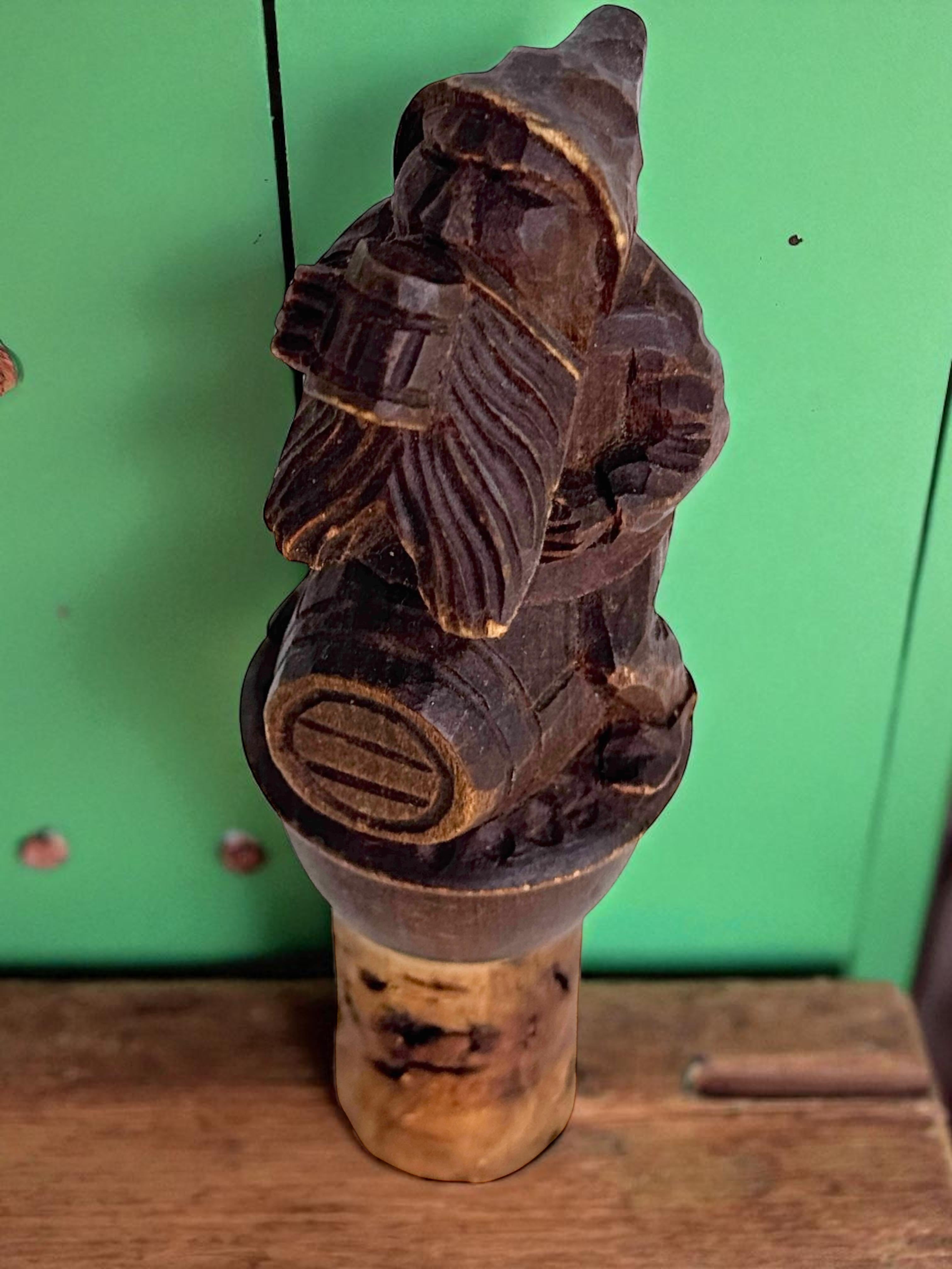 German Black Forest Wood Carved Figural Gnome Cork Bottle Stopper, 1910s For Sale 8