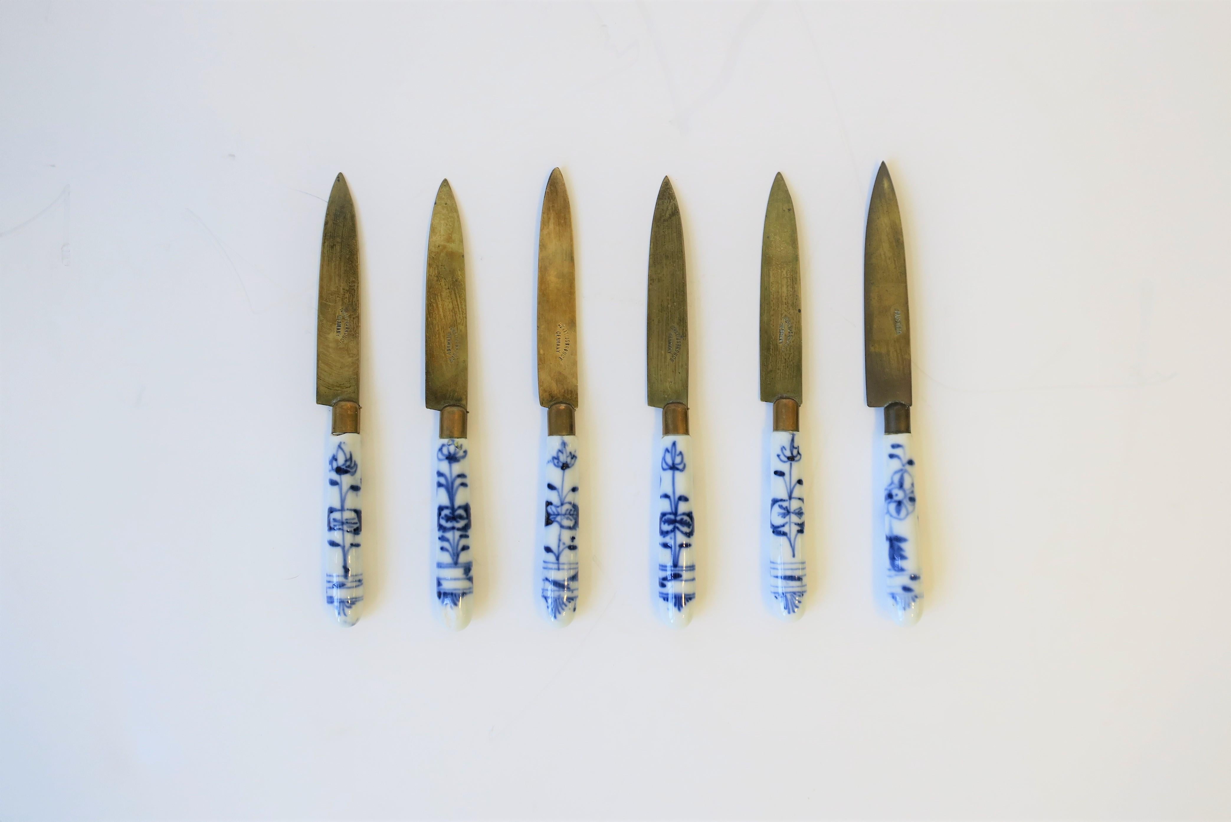 A set of six (6) German and Austrian blue and white ceramic porcelain and bronze fruit knife set, Germany, circa early 20th century or earlier. 5 knives are marked 