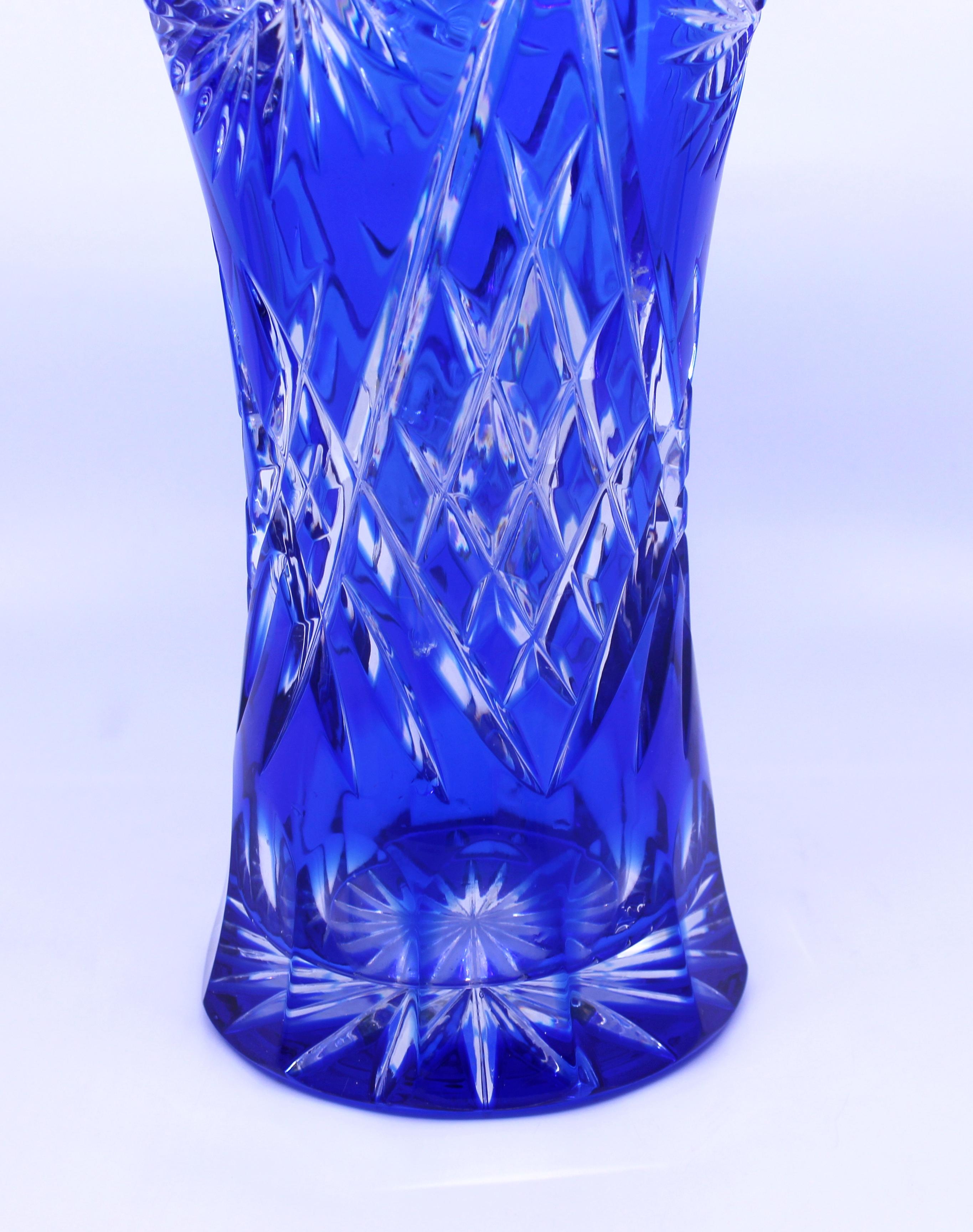 20th Century German Blue Overlay Crystal Flower Vase For Sale