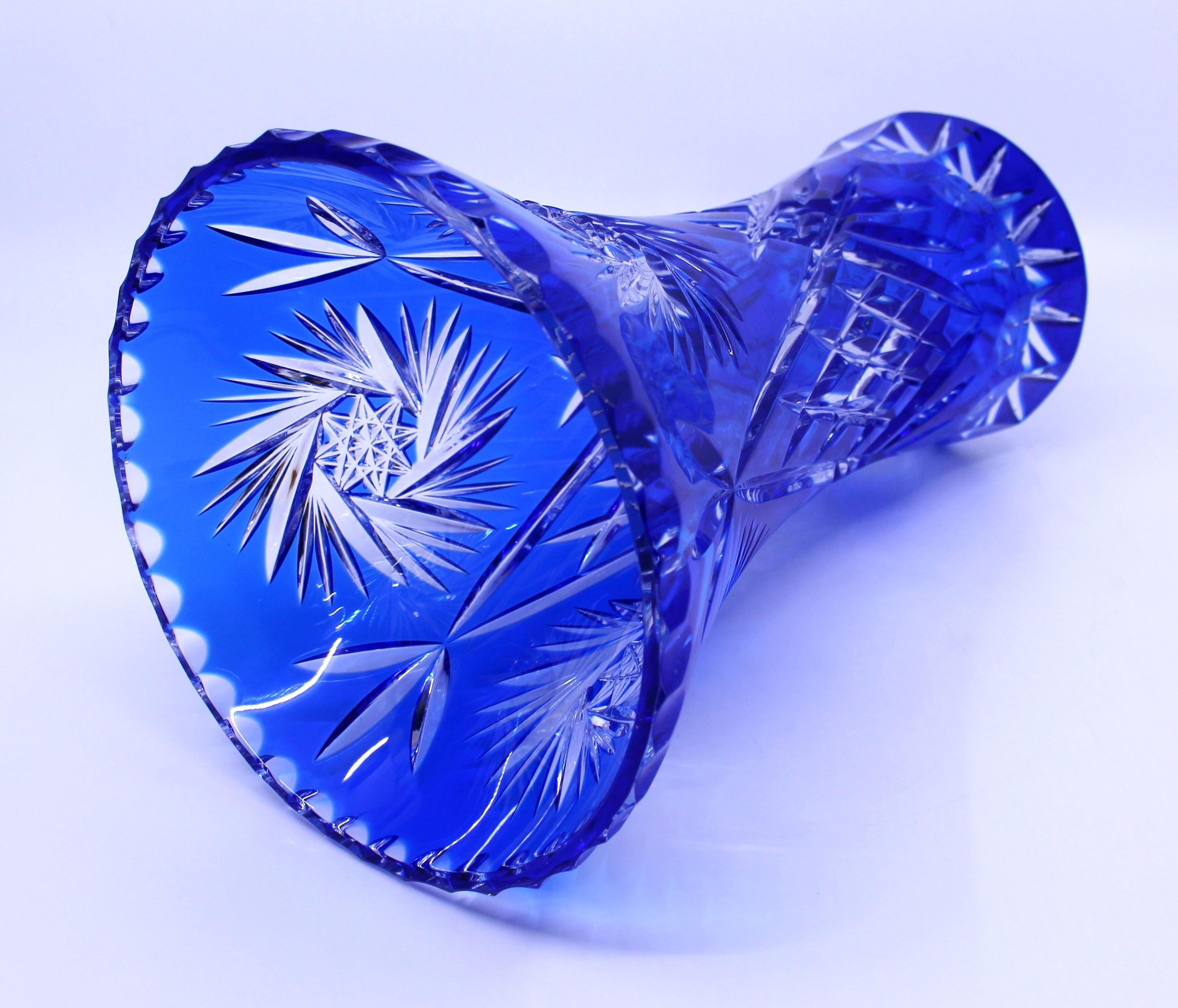 German Blue Overlay Crystal Flower Vase For Sale 1