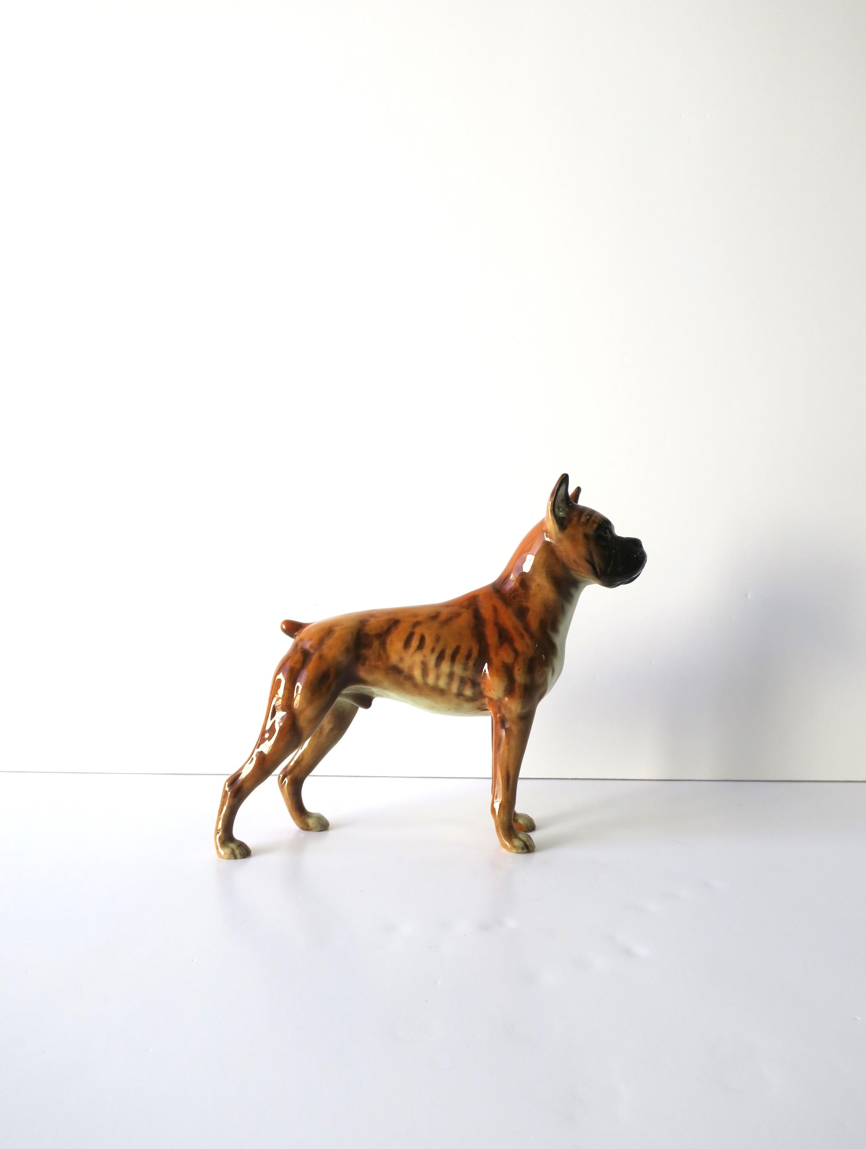 Boxer Hunde-Porzellan-Deko-Objekt aus Westdeutschland, 1968 (Deutsch) im Angebot