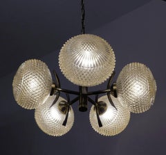 Deutscher Messing- und Glas-Sputnik-Hängeleuchten-Kronleuchter von Richard Essig