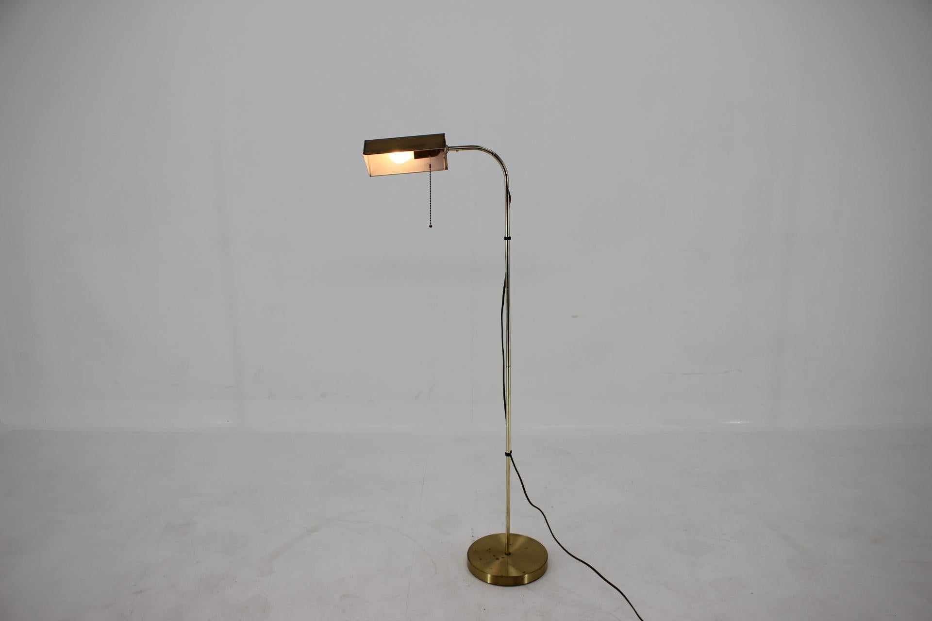 German Brass Floor Lamp, 1970s In Good Condition In Praha, CZ