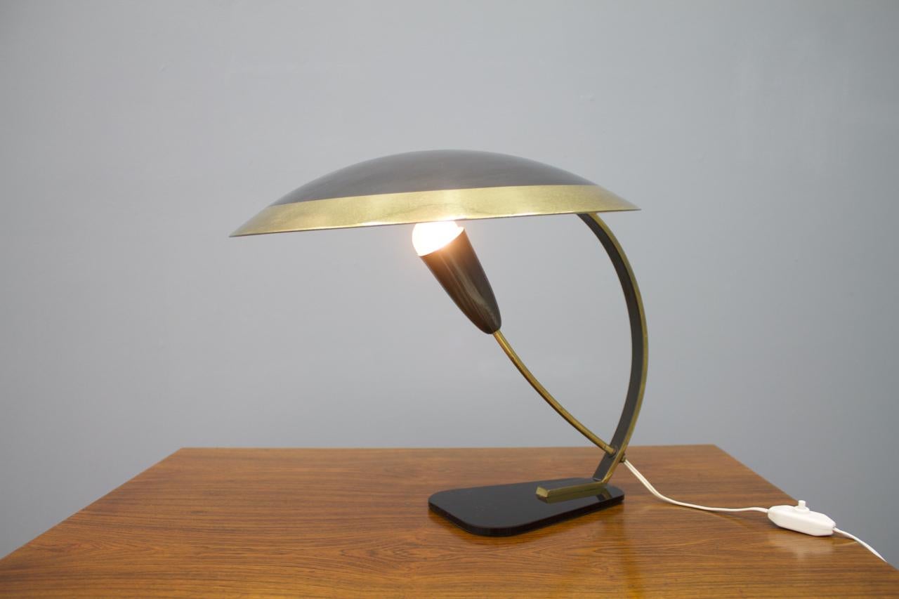 Brass table lamp, Germany 1950s.
For bubis with an E 14 sockets or LED Bulbs.
Good vintage condition.