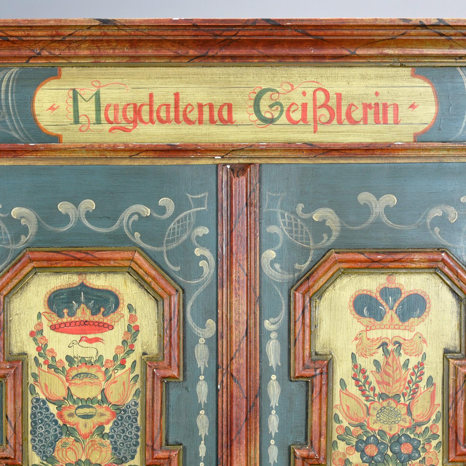 German bridal cabinet For Sale 4