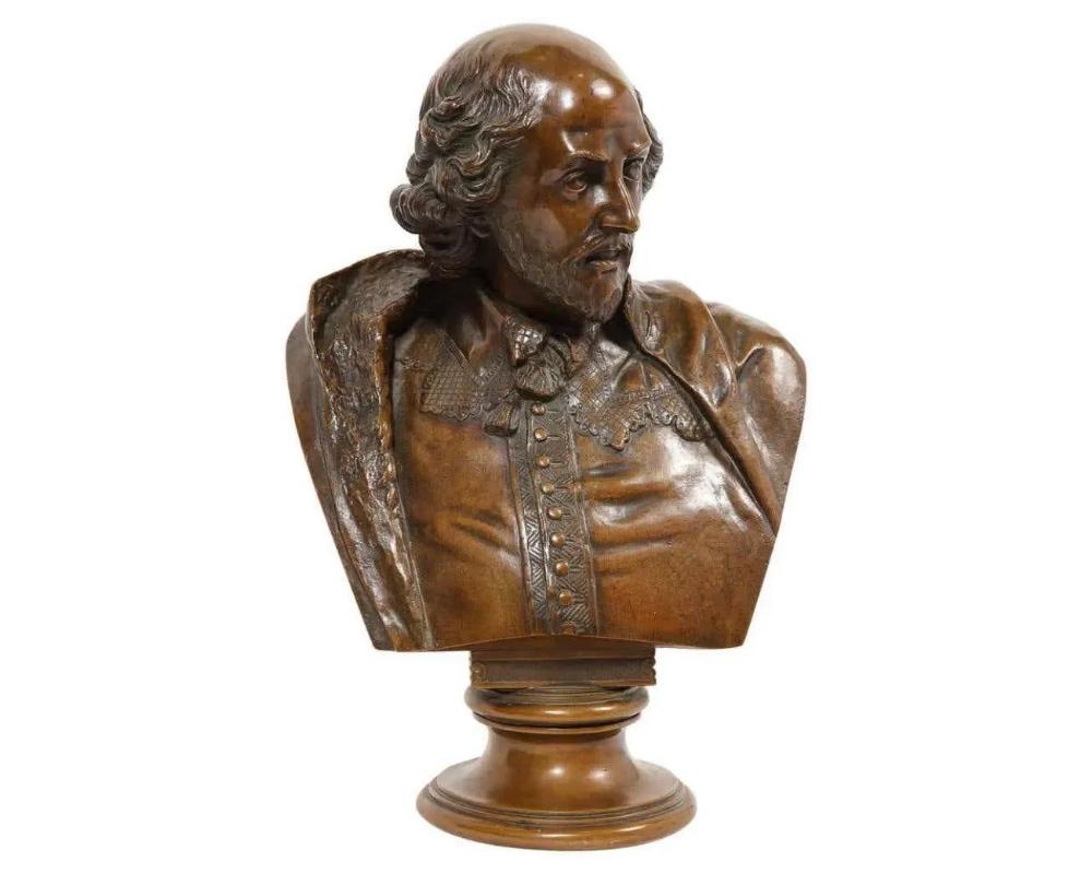 A realistic German bronze bust of William Shakespeare by Aktien-Gesellschaft Gladenbeck and Sohn foundry, circa 1890

Very fine quality bust, nice patination. Would look great in a library or a gentlemans office.

Signed on the