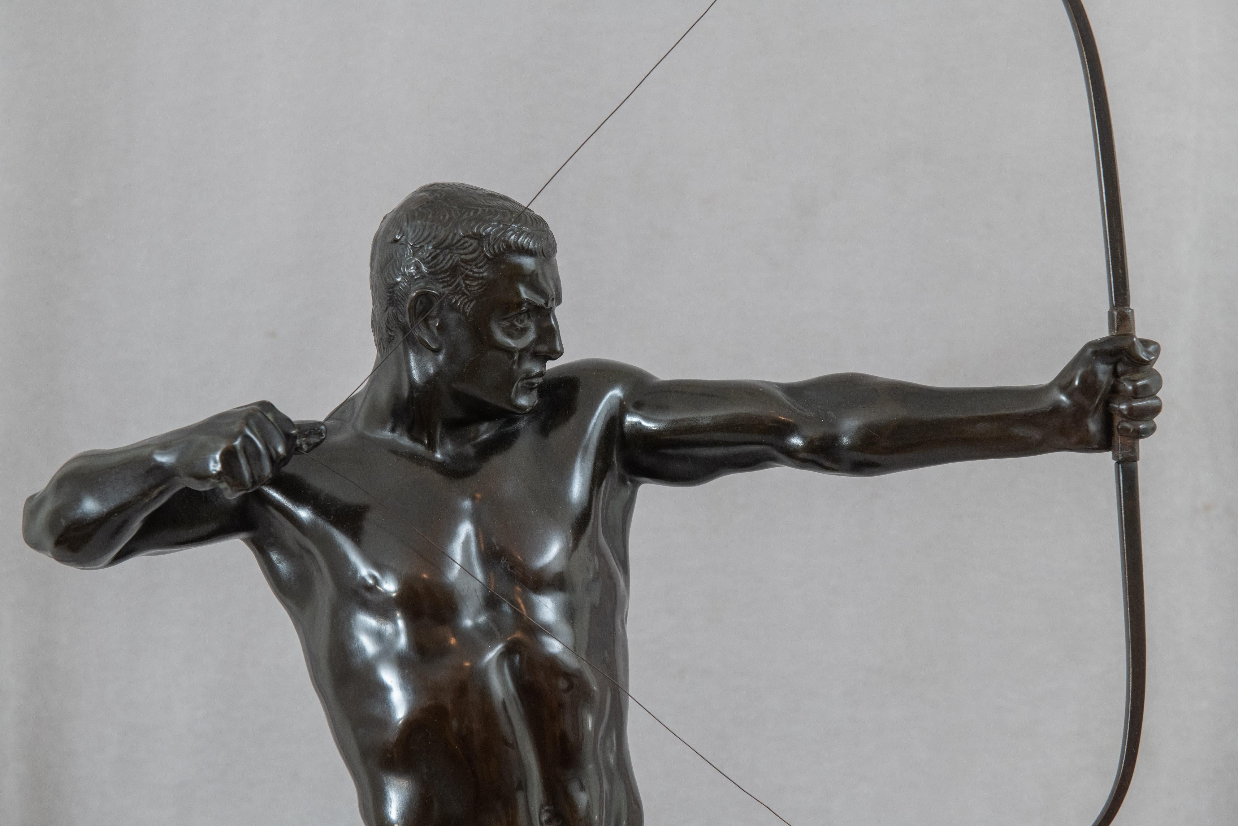 Bronze allemand Nu masculin Archer, Emil Dittler (1868-1902) Excellent état - En vente à Petaluma, CA