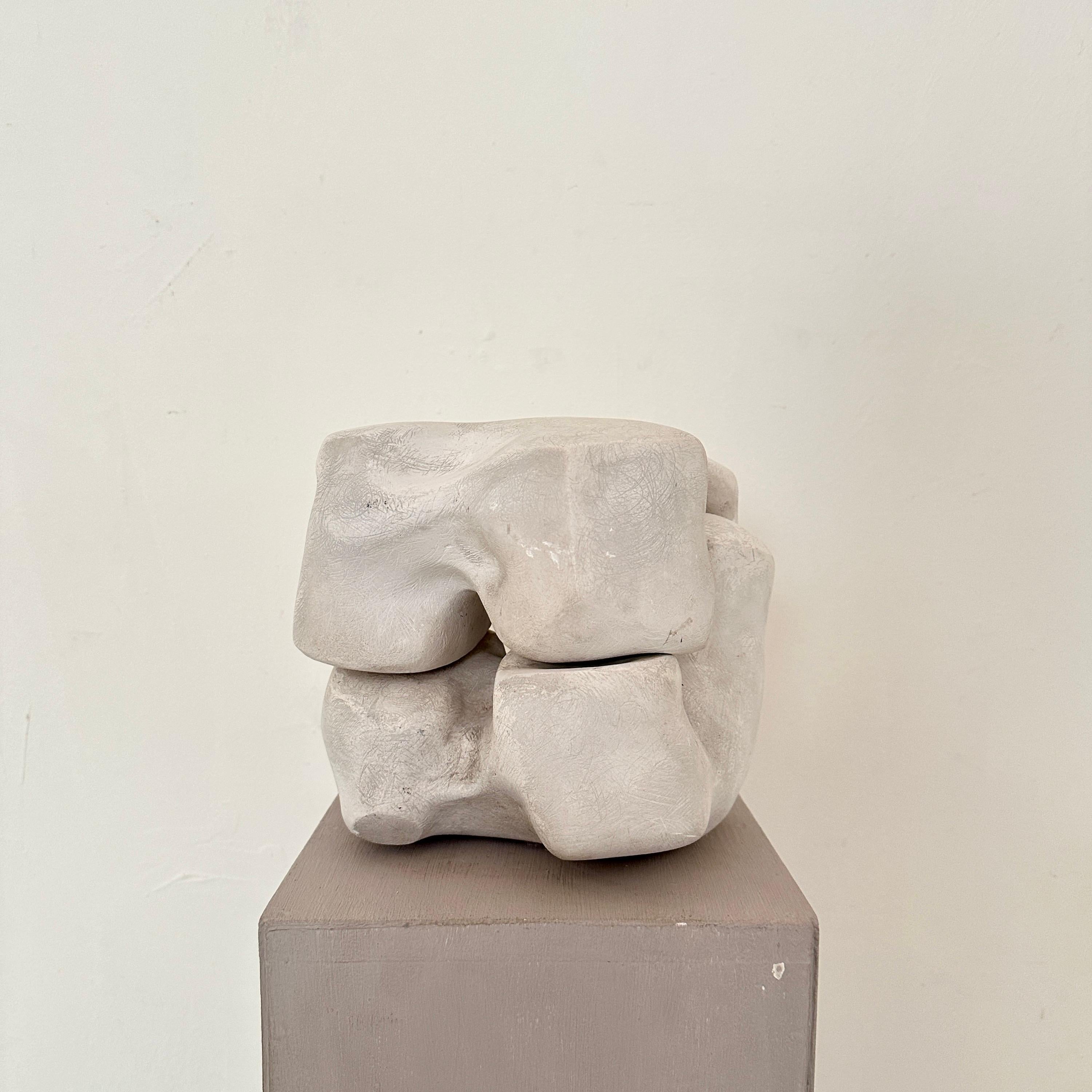 Intonaco Scultura tedesca in gesso brutalista in 2 parti di Jens Schleede, 1970 in vendita