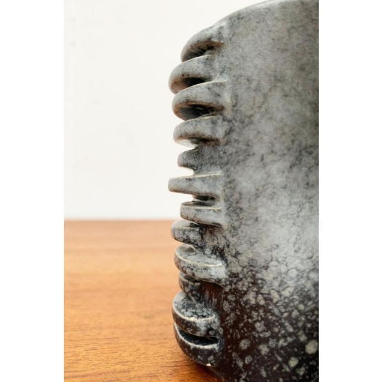 Deutsche brutalistische Vase von Dümler & Breiden, 1960er Jahre (Moderne der Mitte des Jahrhunderts) im Angebot