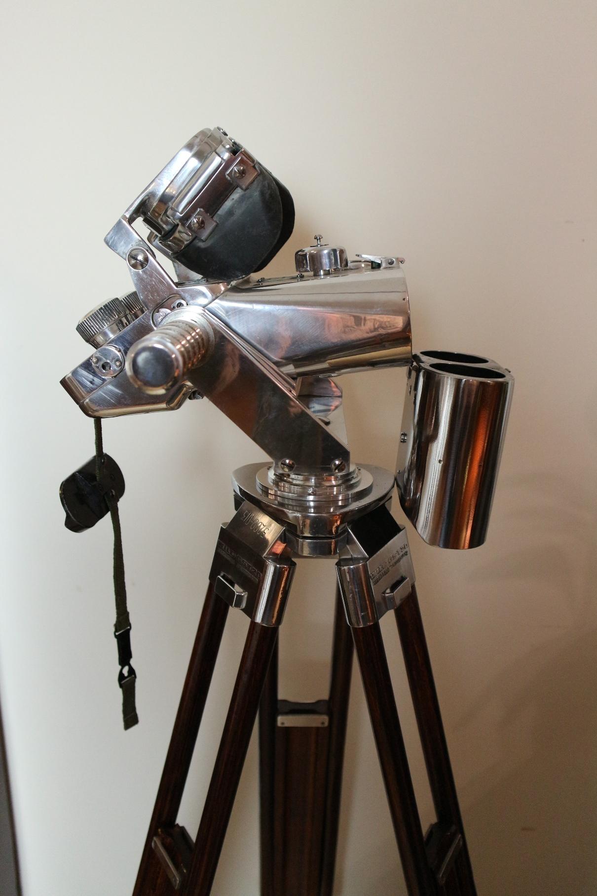 German Carl Zeiss WWII Binoculars, 1943-1945 6