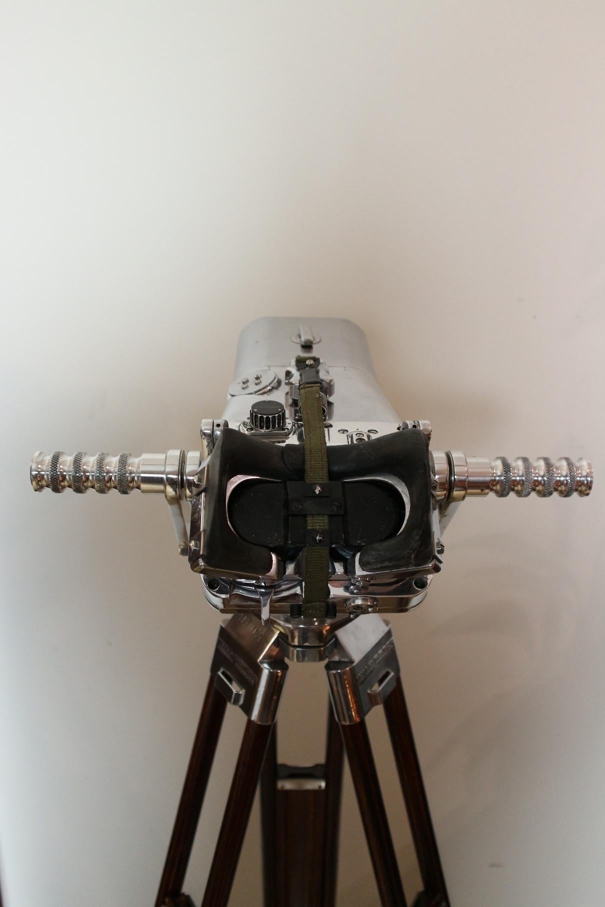 German Carl Zeiss WWII Binoculars, 1943-1945 In Good Condition In Eindhoven, NL