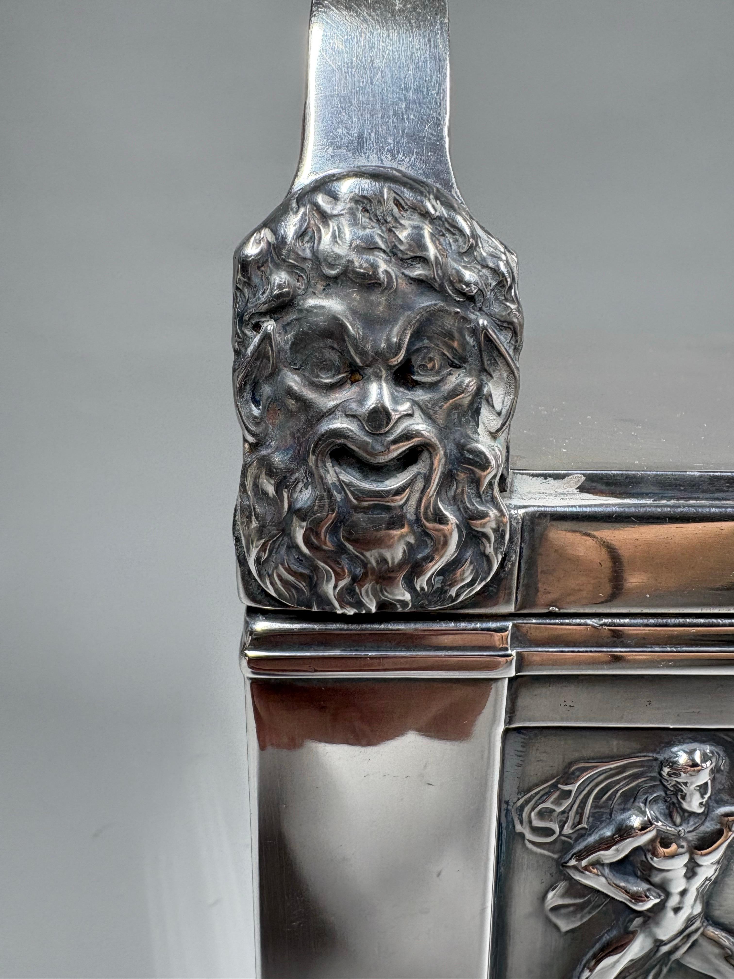 Cercueil en argent plaqué de style néo-classique allemand 