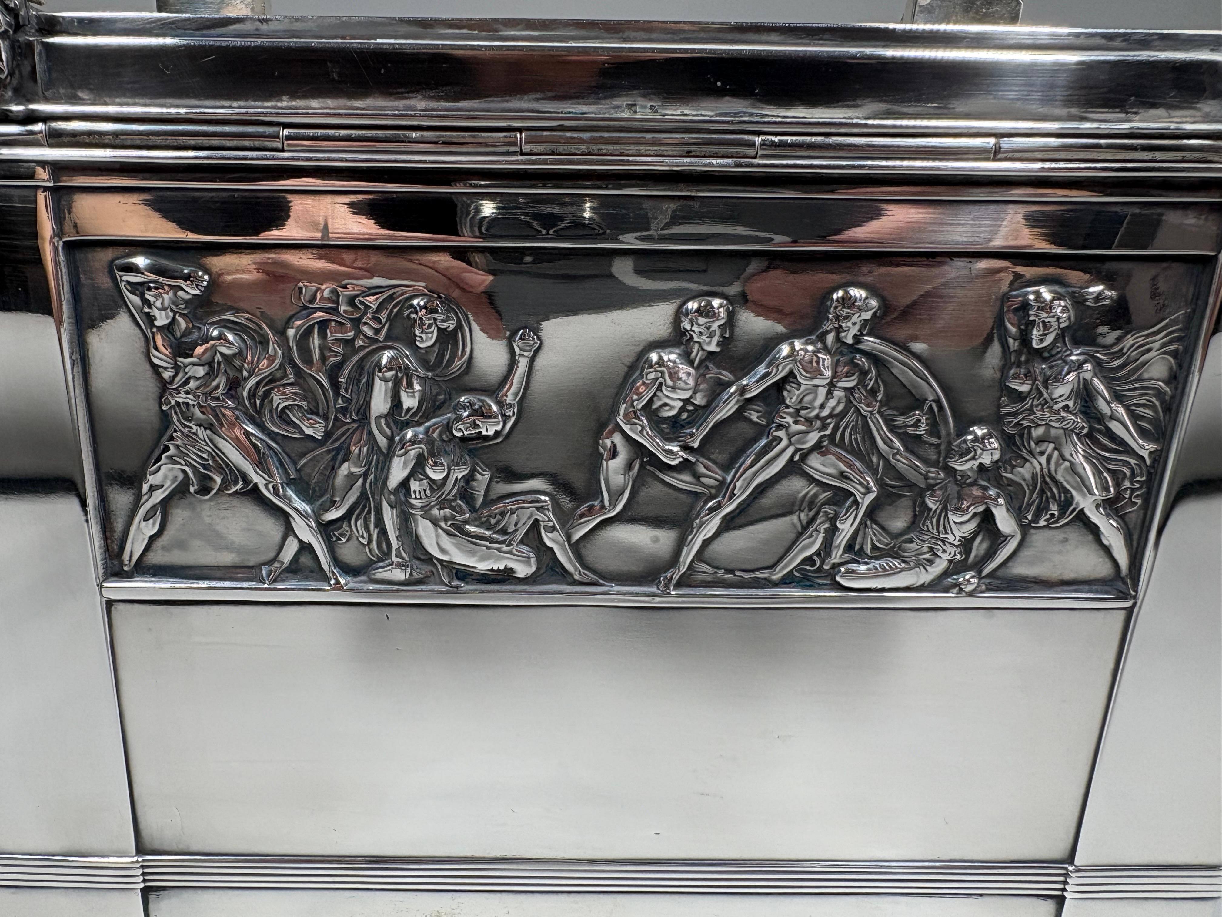 Cercueil en argent plaqué de style néo-classique allemand 