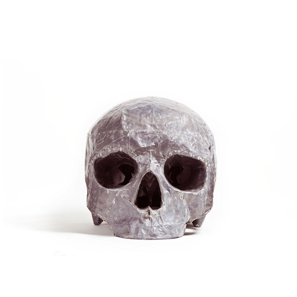 Oversized Figurative Skull Bone Lead Grey Natural Matt Color - Sculpture by German Consetti