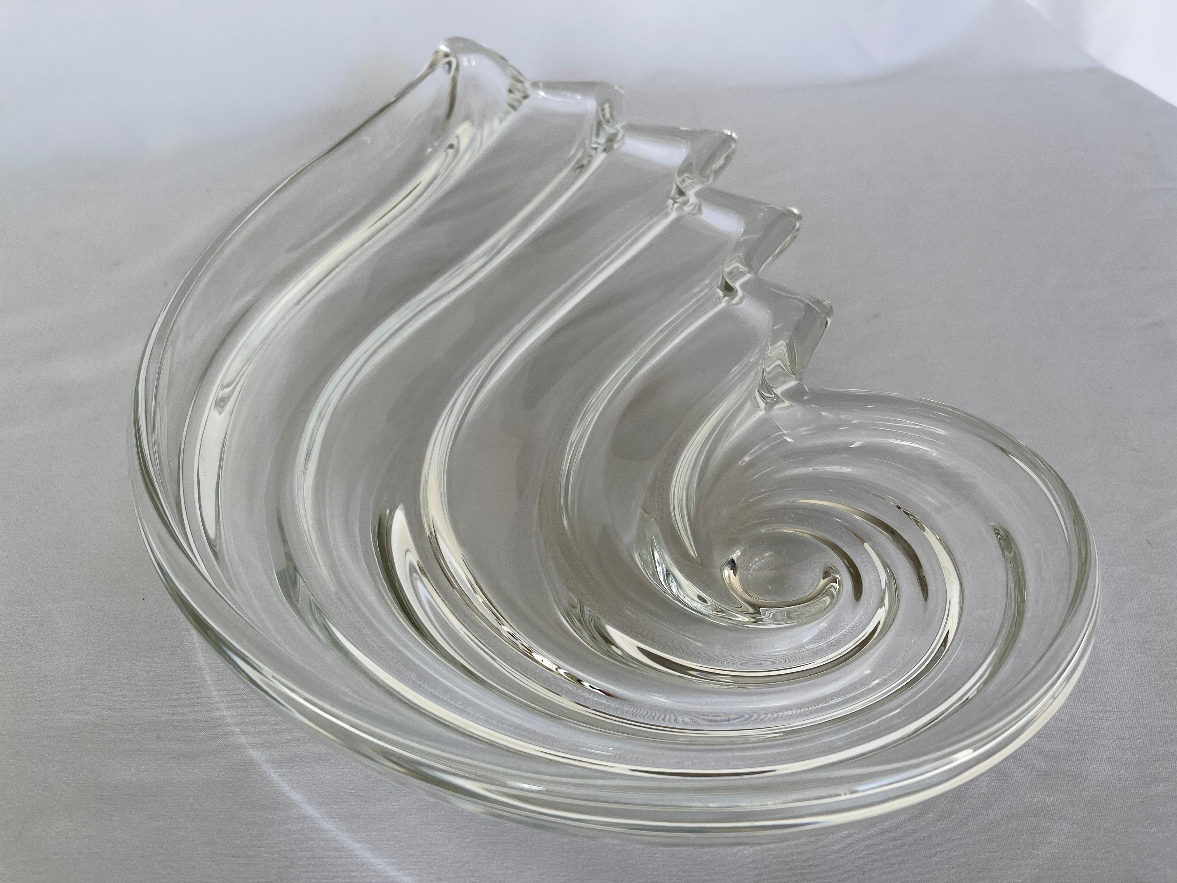 German lead crystal wave form centrepiece serving tray for brilliant table presentation. Tray measures 19