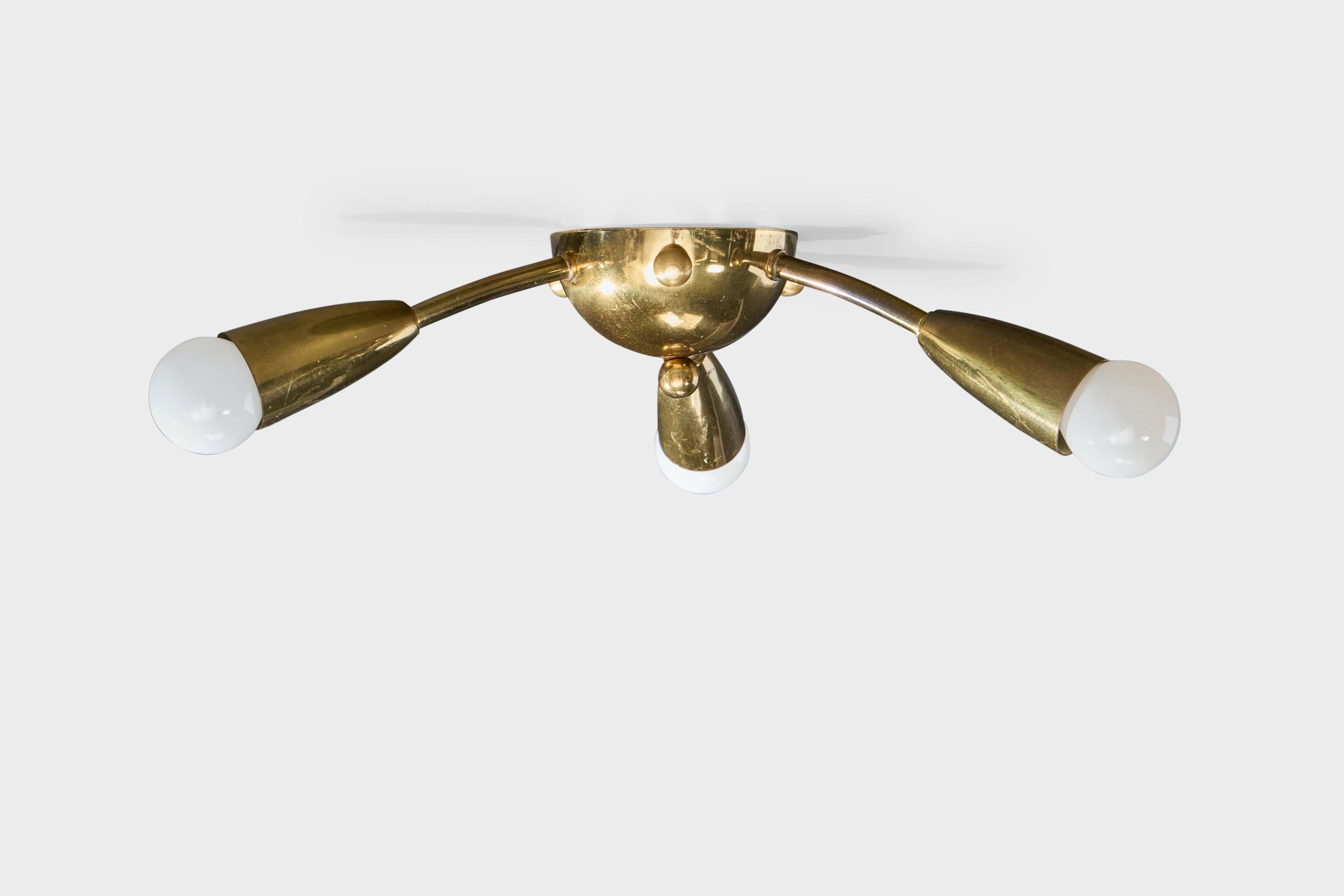 Allemand Designer allemand, lustre, laiton, Allemagne, années 1950 en vente