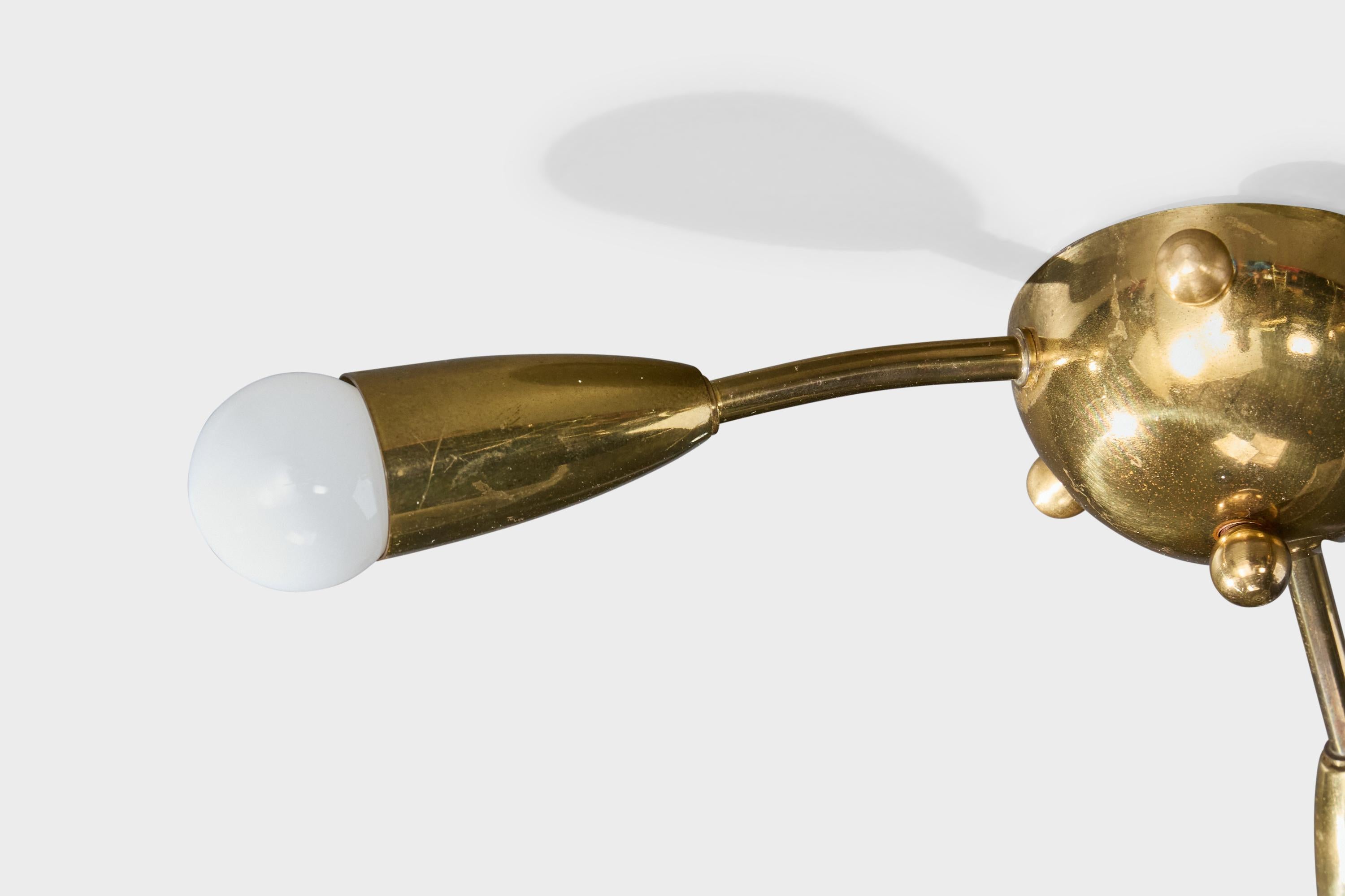 Milieu du XXe siècle Designer allemand, lustre, laiton, Allemagne, années 1950 en vente