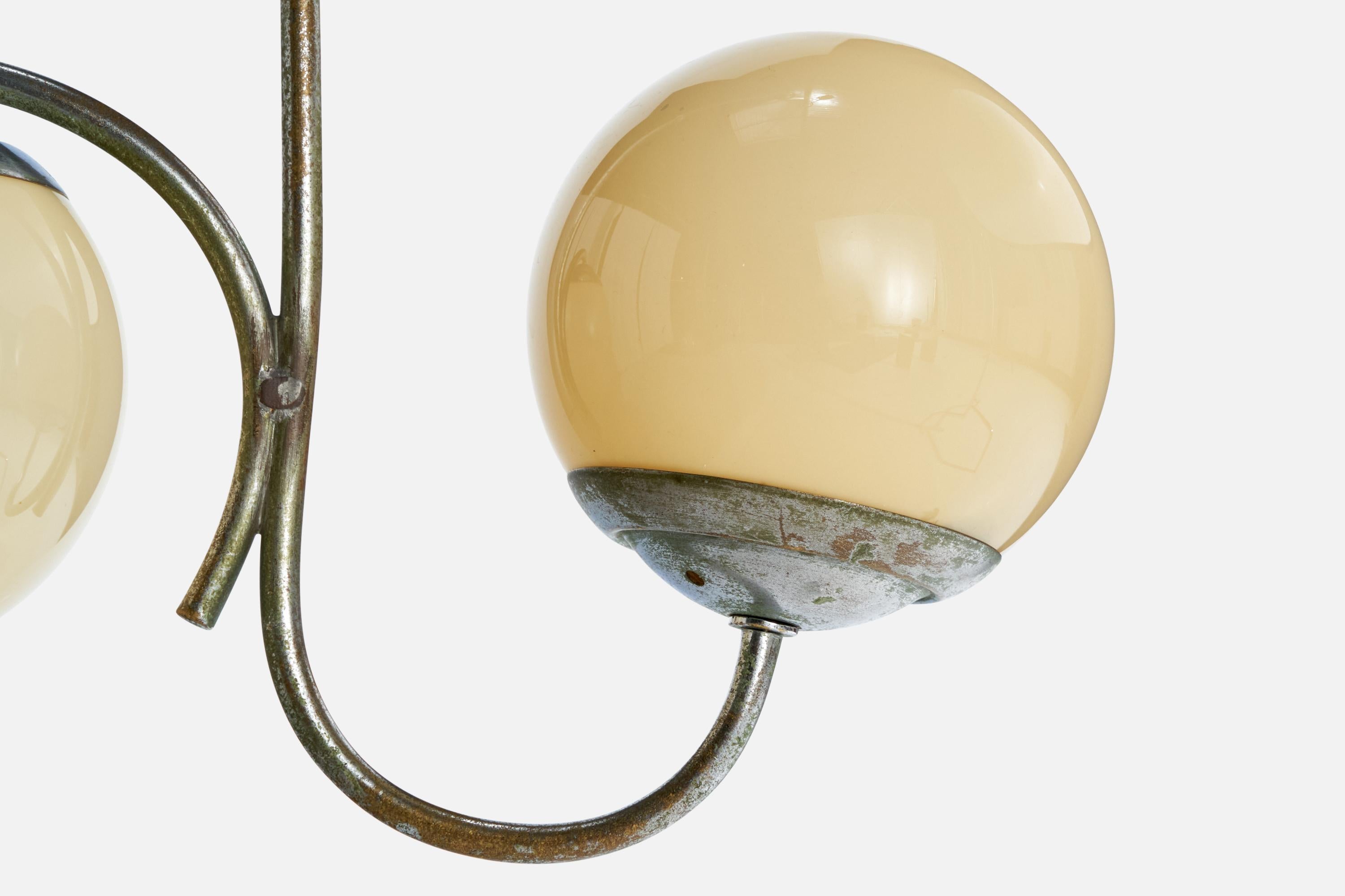 Inizio XX secolo Designer tedesco, lampadario, metallo, vetro, Germania, anni '20 in vendita