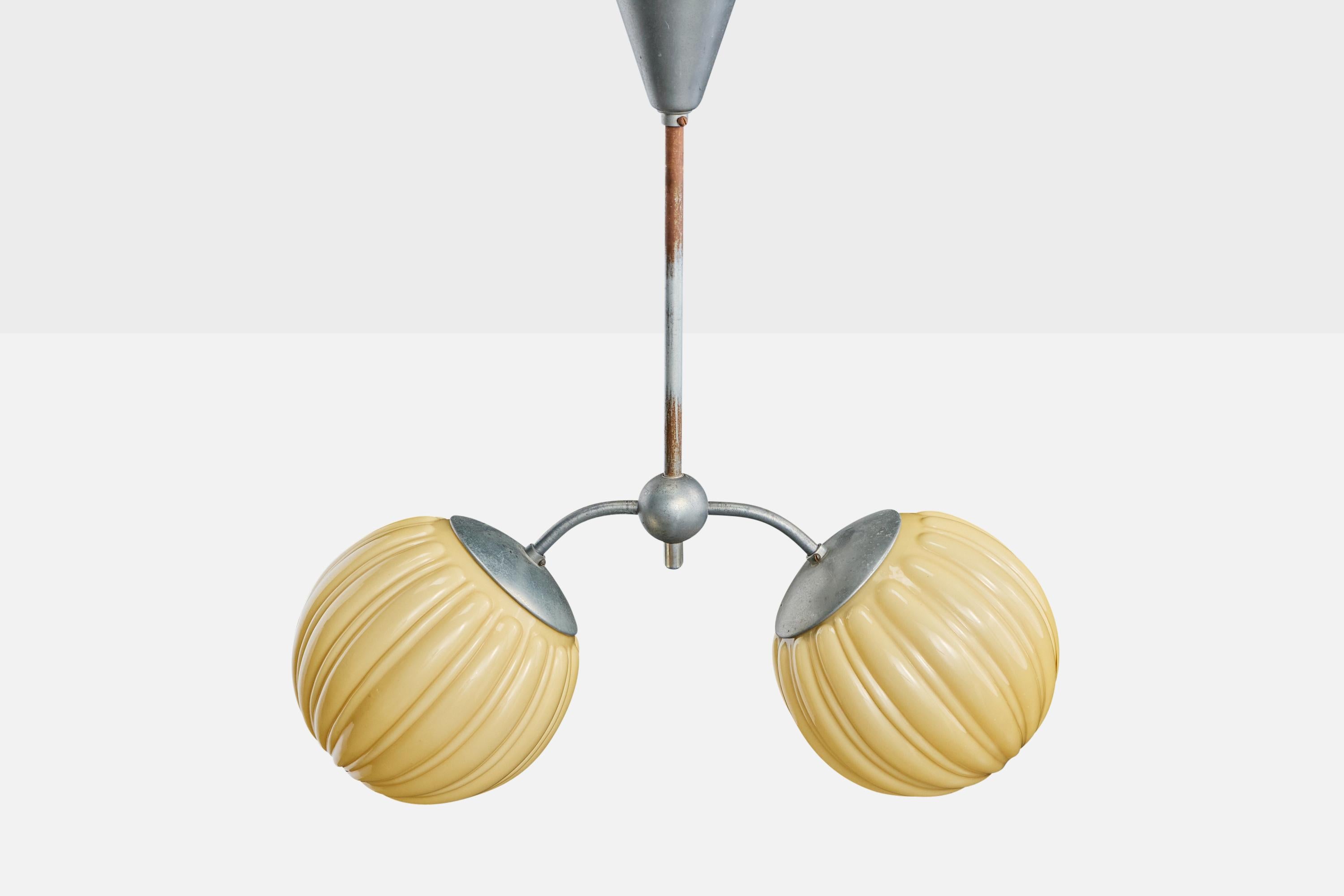 Diseñador alemán, araña, metal, cristal, Alemania, años 1930 Alemán en venta