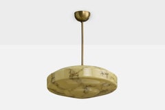 Designer tedesco, lampada a sospensione, ottone, vetro, Germania, anni '1920