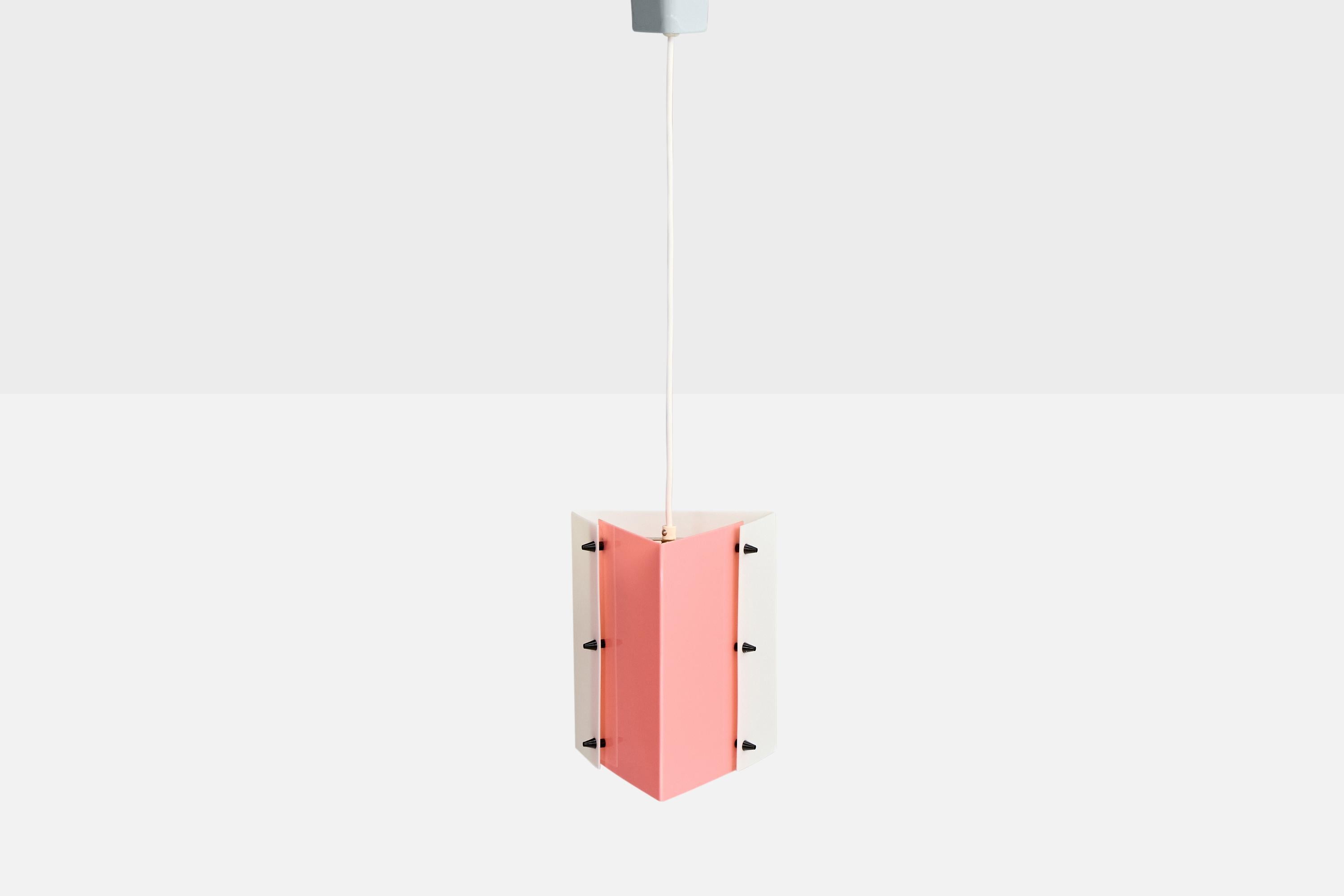 Allemand Designer allemand, suspension, métal, acrylique, Allemagne, années 1960 en vente