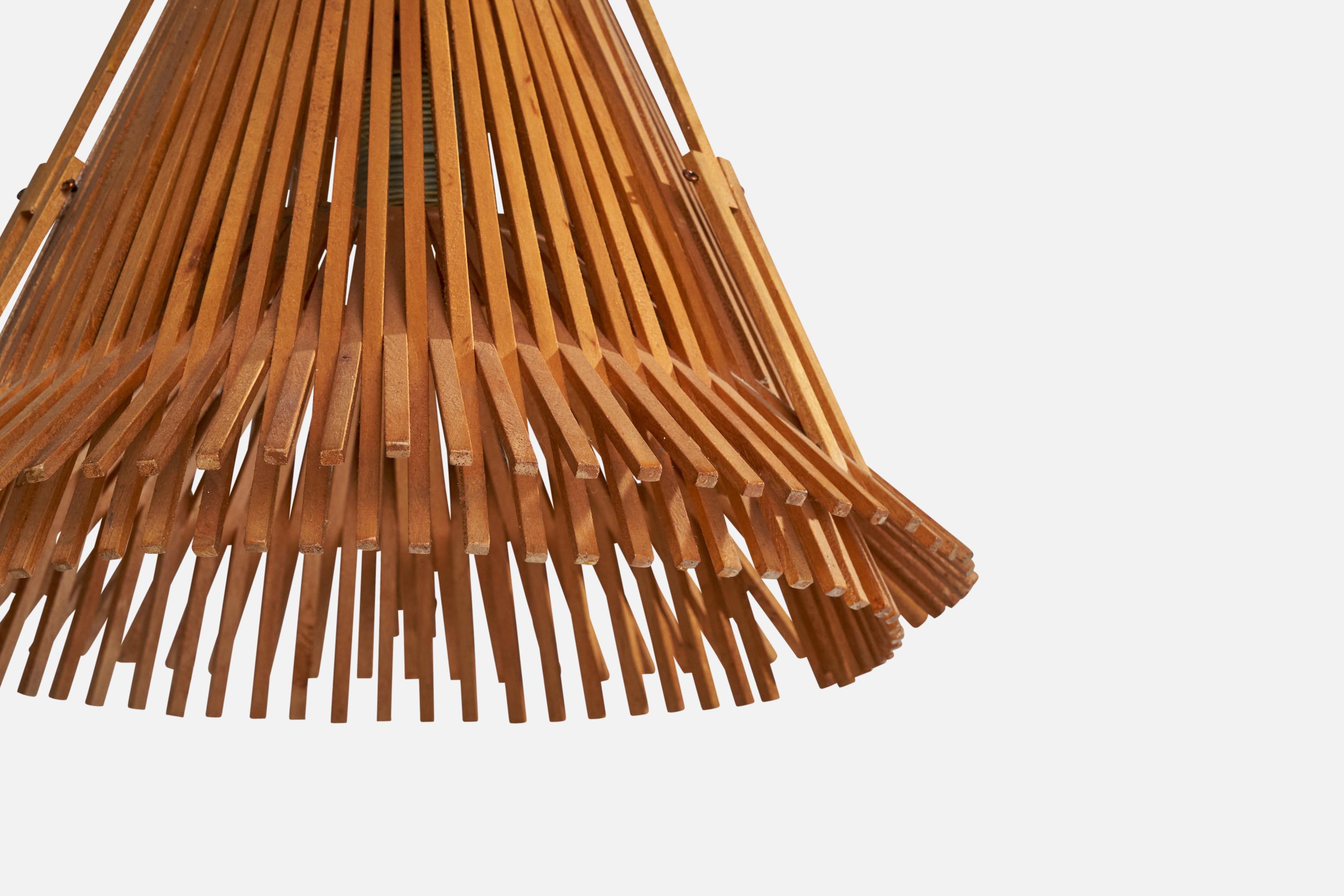 Deutscher Designer, Pendelleuchten, Holz, Deutschland, 1970er Jahre 3