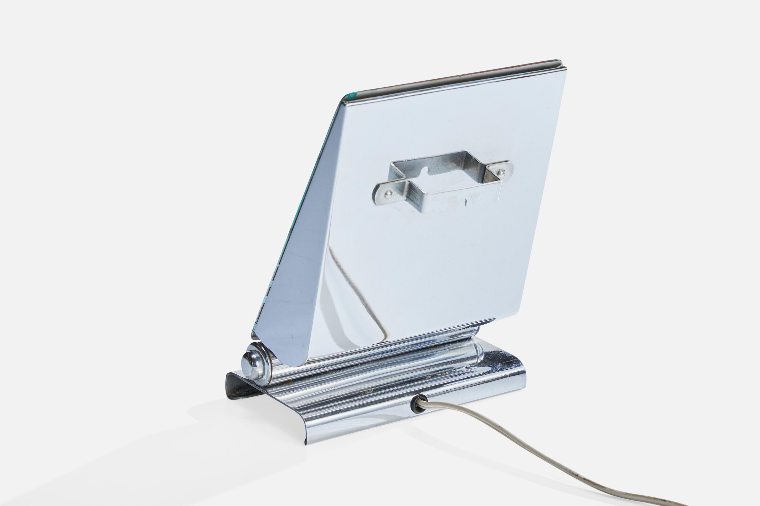 Designer allemand, lampe de table, chrome, verre, Allemagne, années 1920 Bon état - En vente à High Point, NC