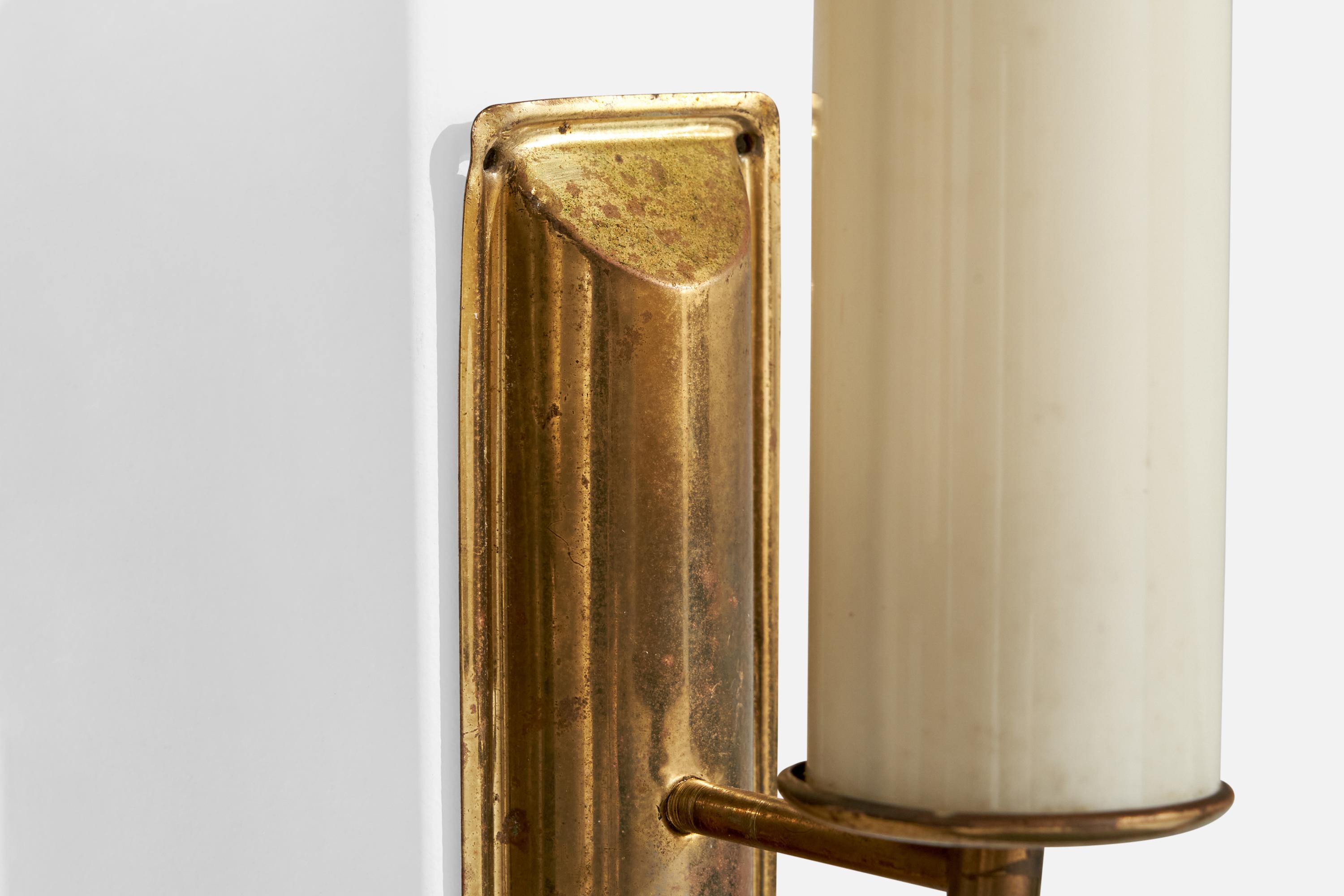 German Designer, Wall Lights, Brass, Glass, Germany, 1920s For Sale 8