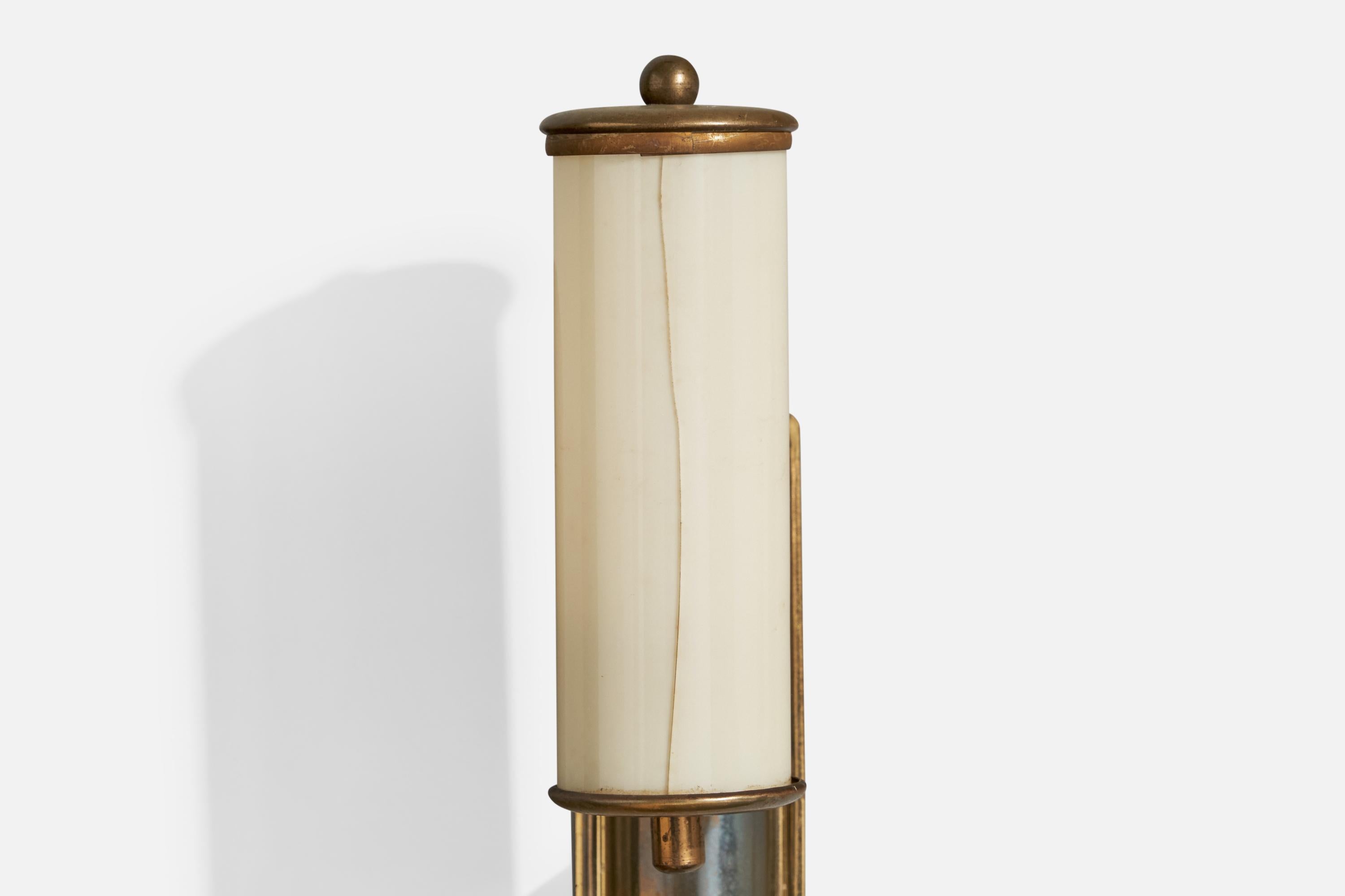 German Designer, Wall Lights, Brass, Glass, Germany, 1920s For Sale 10