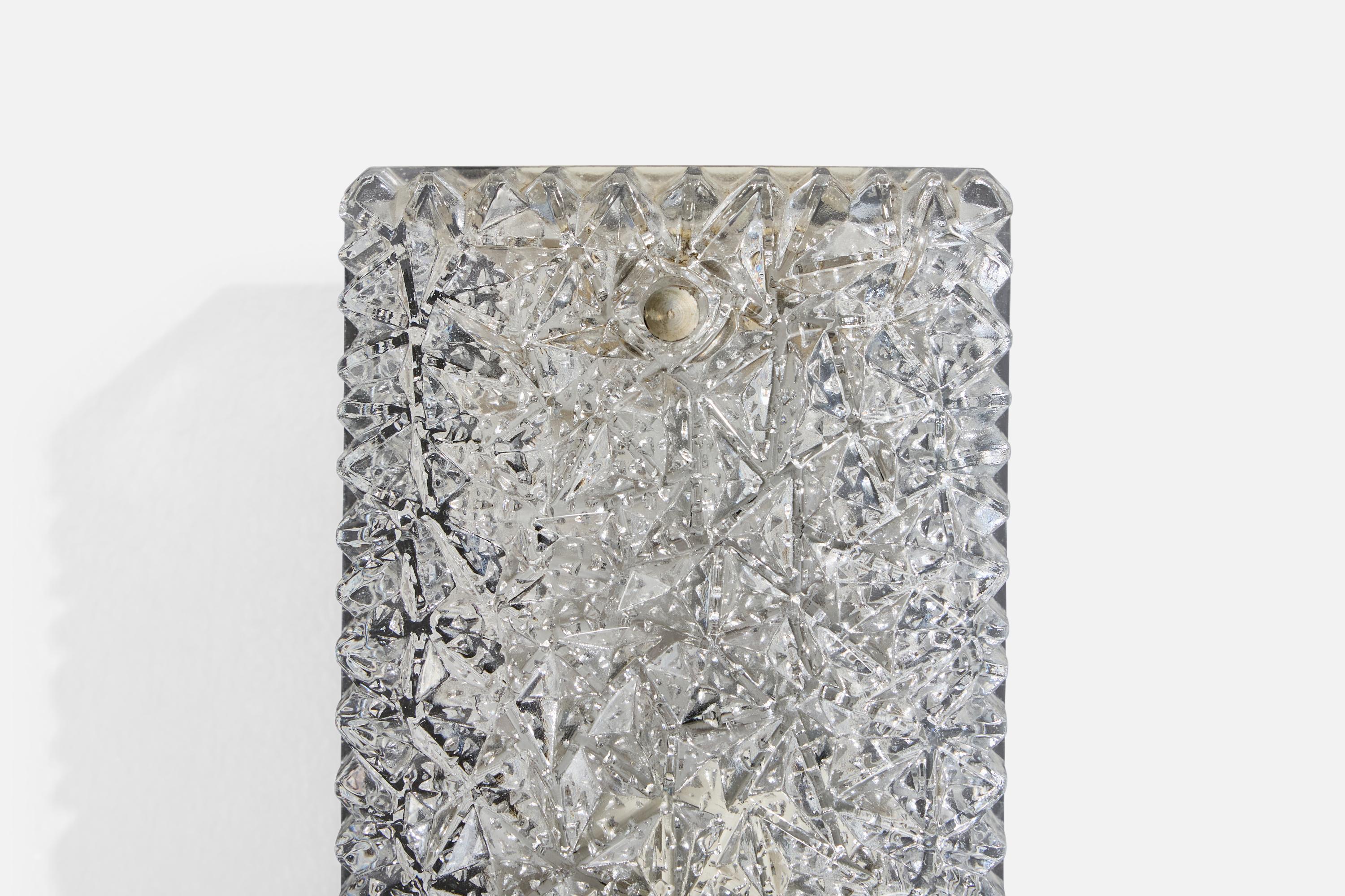 Métal Designer allemand, appliques murales, verre, métal, Allemagne, années 1960 en vente